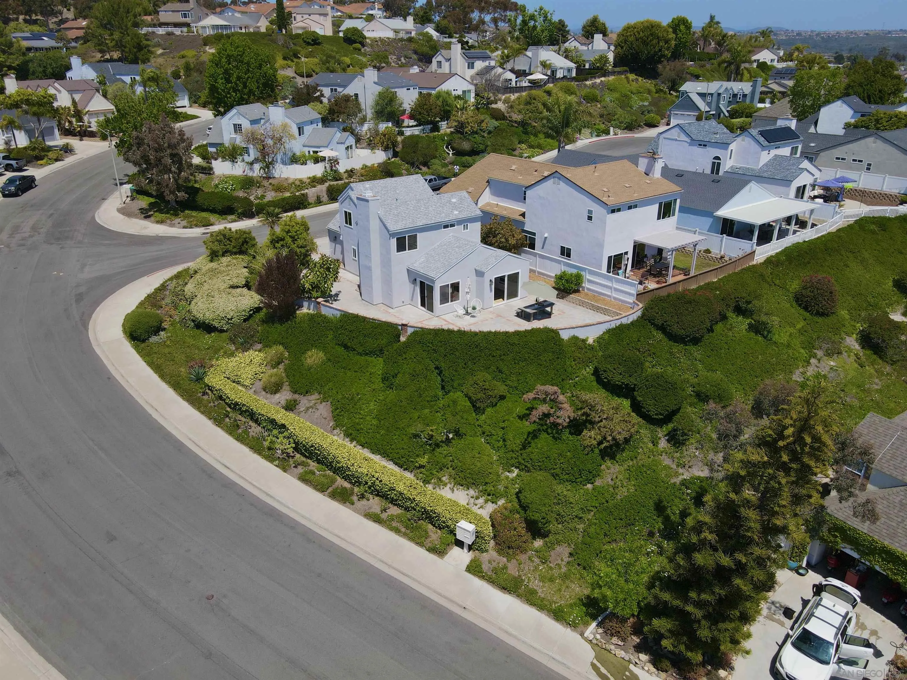 https://cdn.realtyfeed.com/cdn/127/250035949/50124a0e7774c570fa13cb3e43bed7be.webp