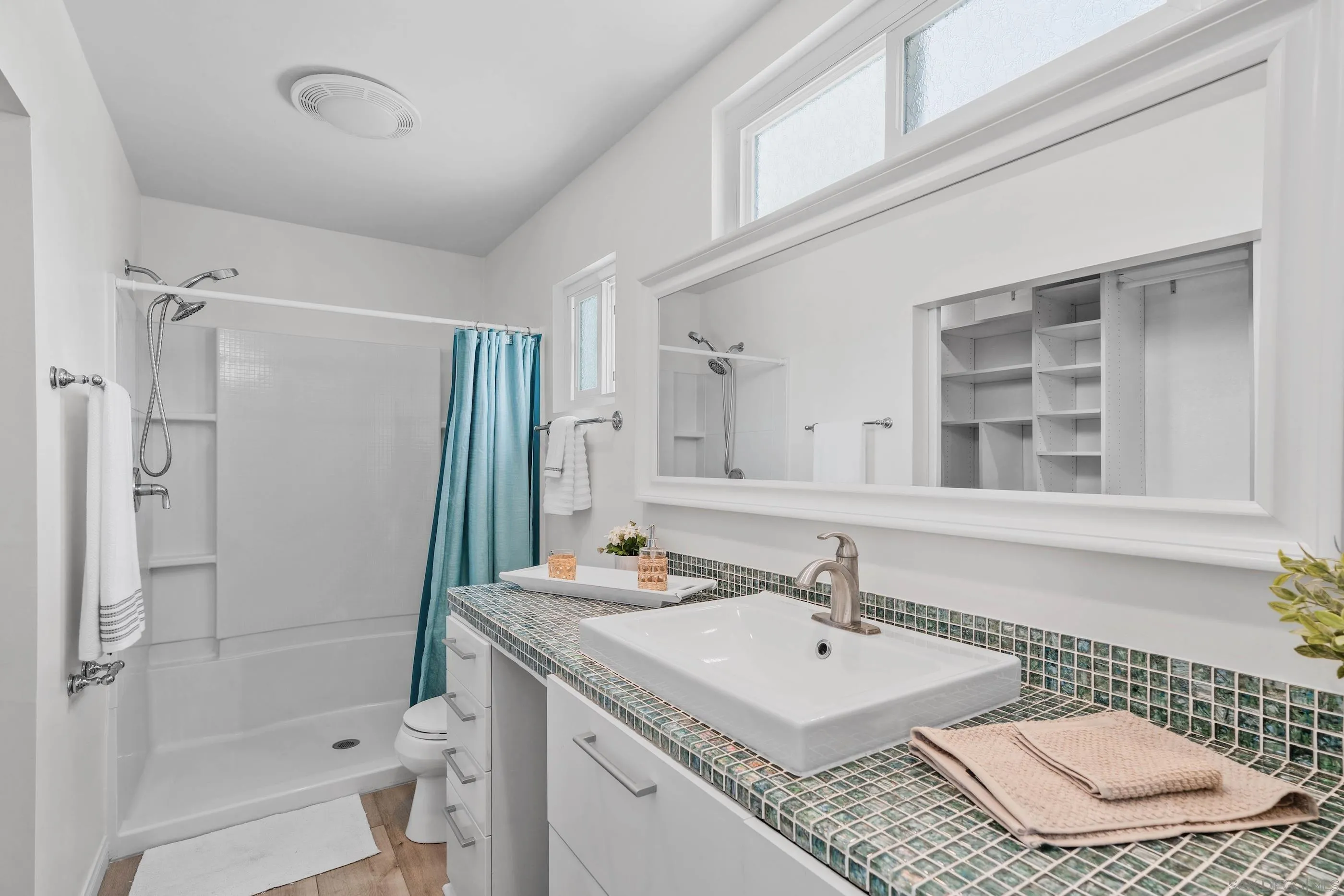https://cdn.realtyfeed.com/cdn/127/250035949/f40d301bc9962d16a1870f6ed7276cb2.webp