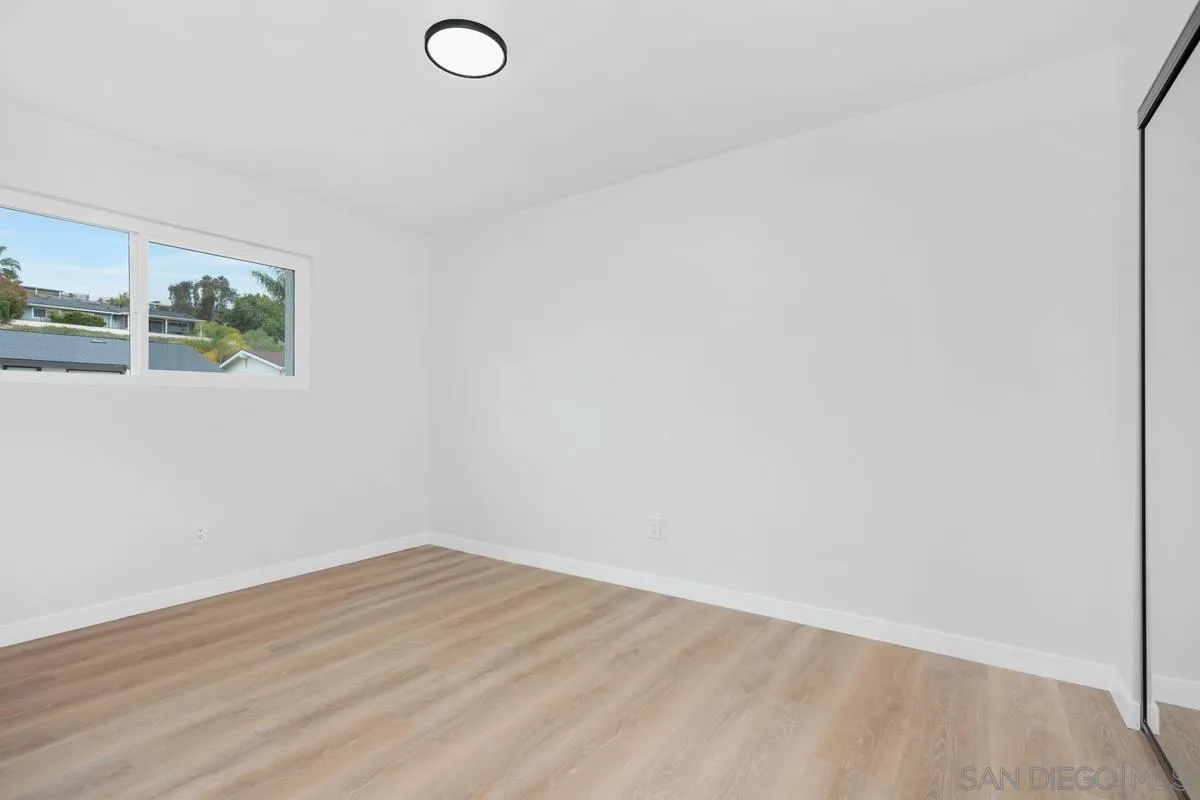 https://cdn.realtyfeed.com/cdn/127/250035950/43c12582077ba7e26249816e9a95fbfc.webp