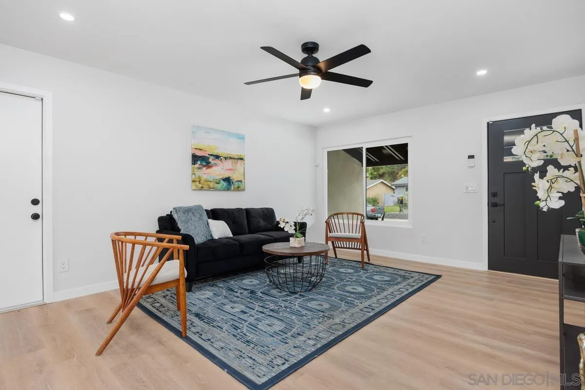 https://cdn.realtyfeed.com/cdn/127/250035950/80724674666be0009c48021092a7613c.webp
