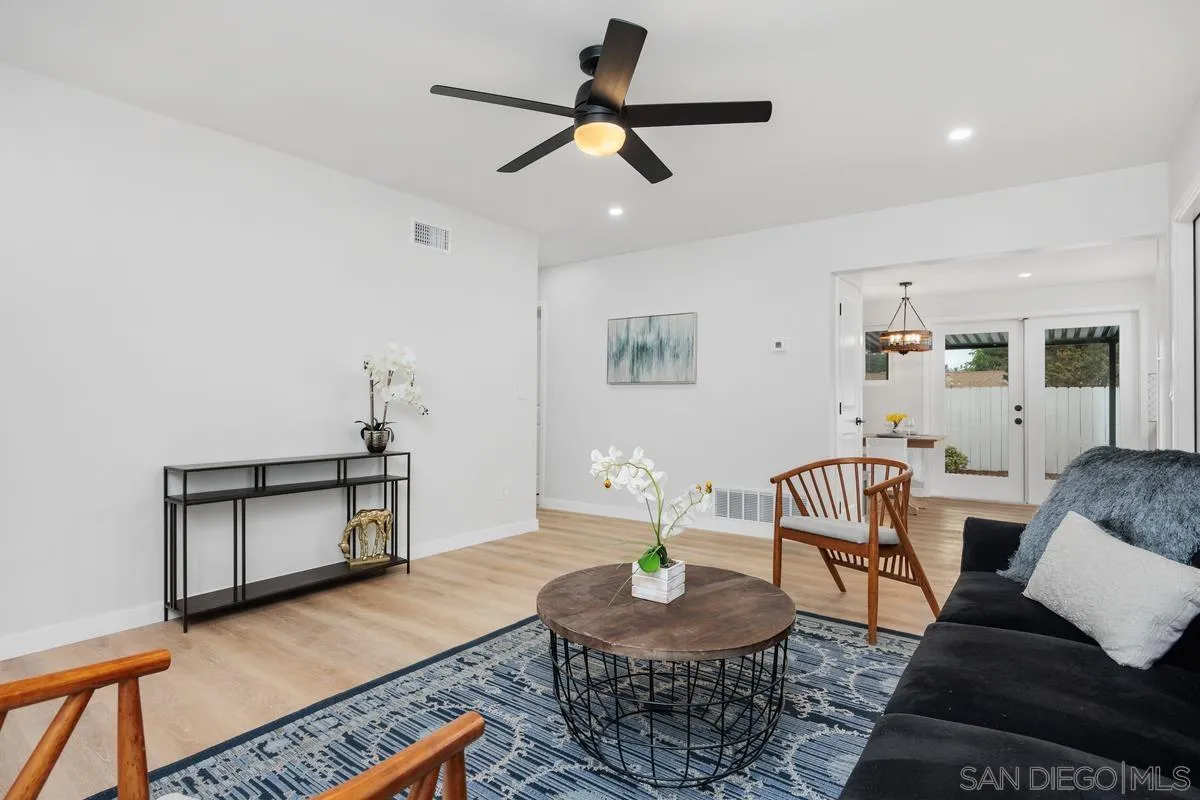 https://cdn.realtyfeed.com/cdn/127/250035950/bcad6874910ab559f599d91dd66ec6b9.webp