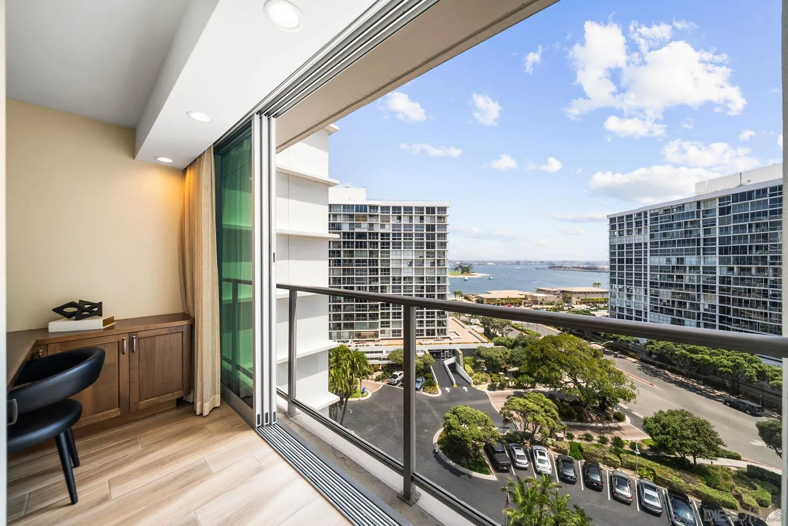 https://cdn.realtyfeed.com/cdn/127/250035956/abec0dfb22f8dd6f448117b29a39c61d.webp