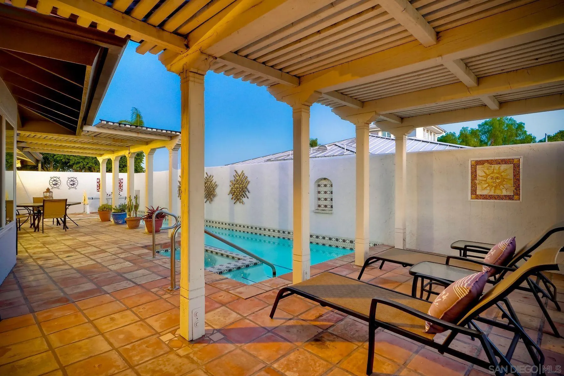 https://cdn.realtyfeed.com/cdn/127/250035957/10c559088e76edcdd18fdca9e3bb55bb.webp