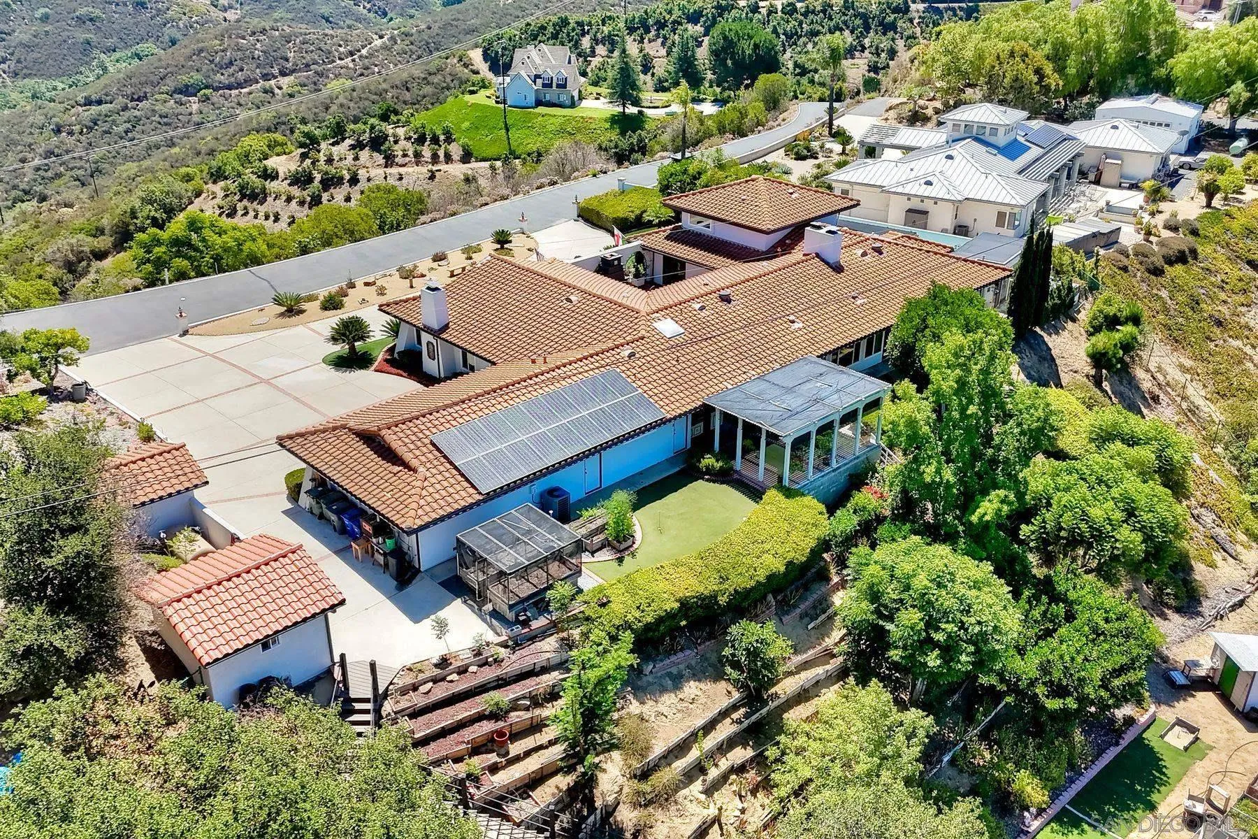 https://cdn.realtyfeed.com/cdn/127/250035957/2ba9381944117f5f8b5fba35e202dcc2.webp