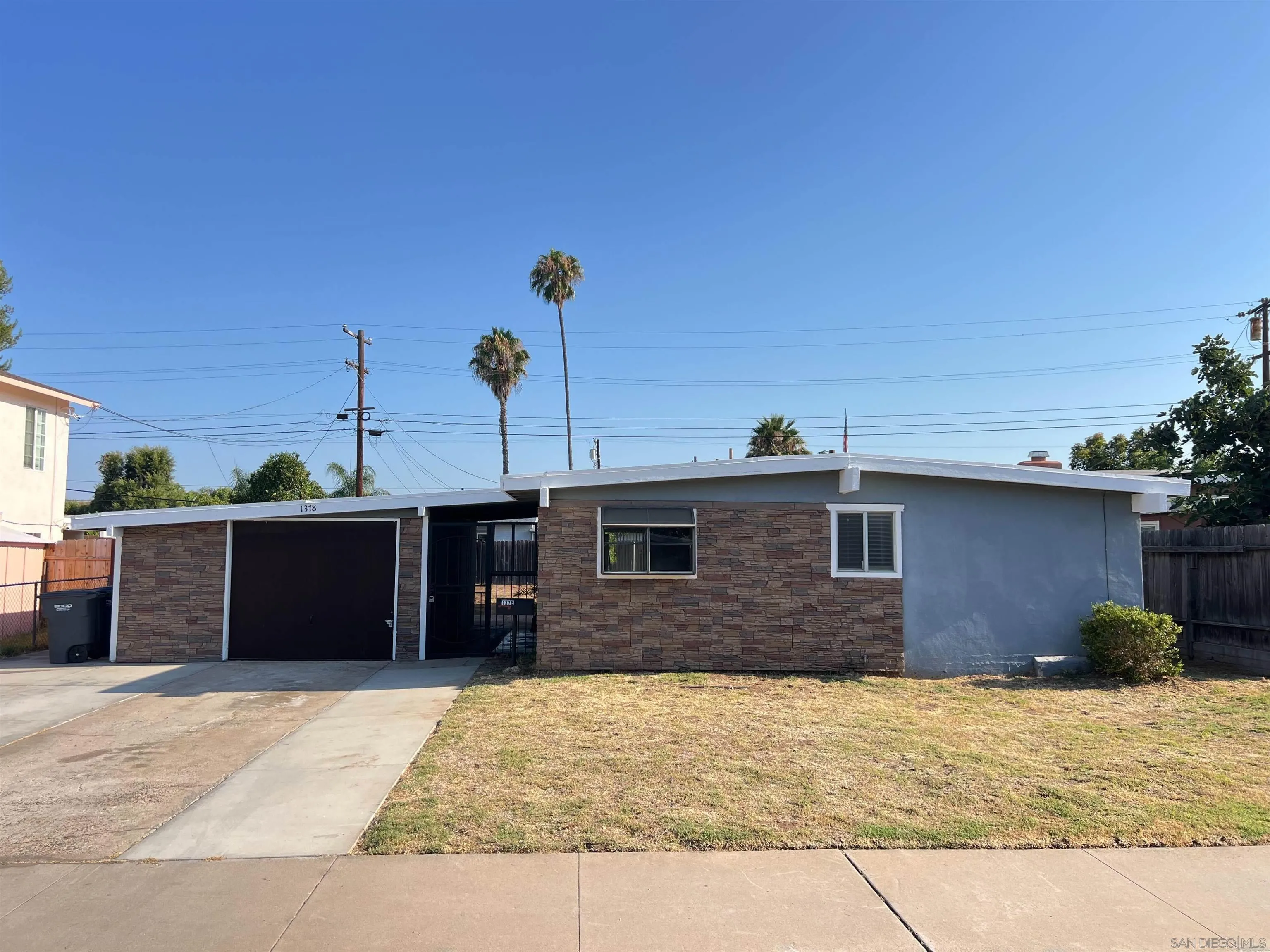 https://cdn.realtyfeed.com/cdn/127/250035973/21c91f3452f679a574372d057f4045ab.webp