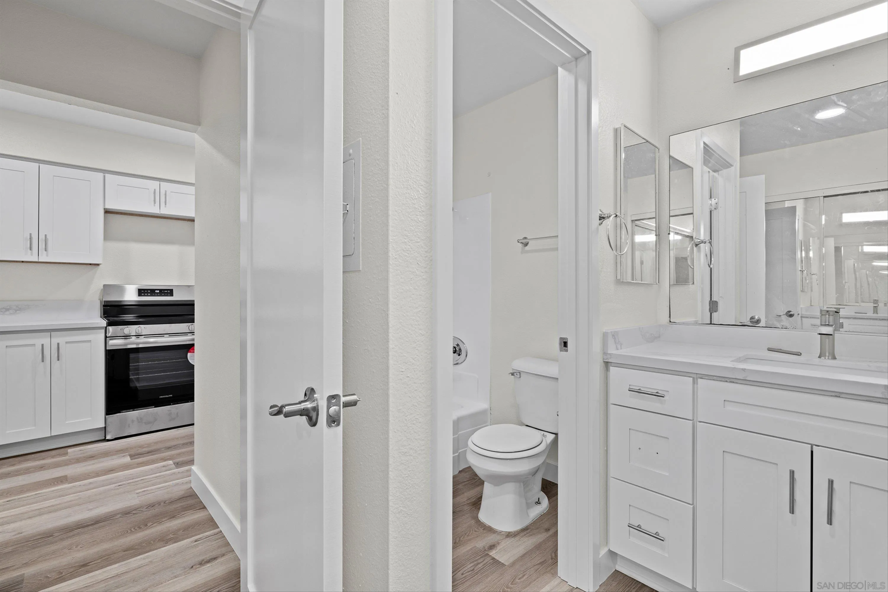https://cdn.realtyfeed.com/cdn/127/250035976/22a44d512835b7c1522cef7c9ebe2afa.webp