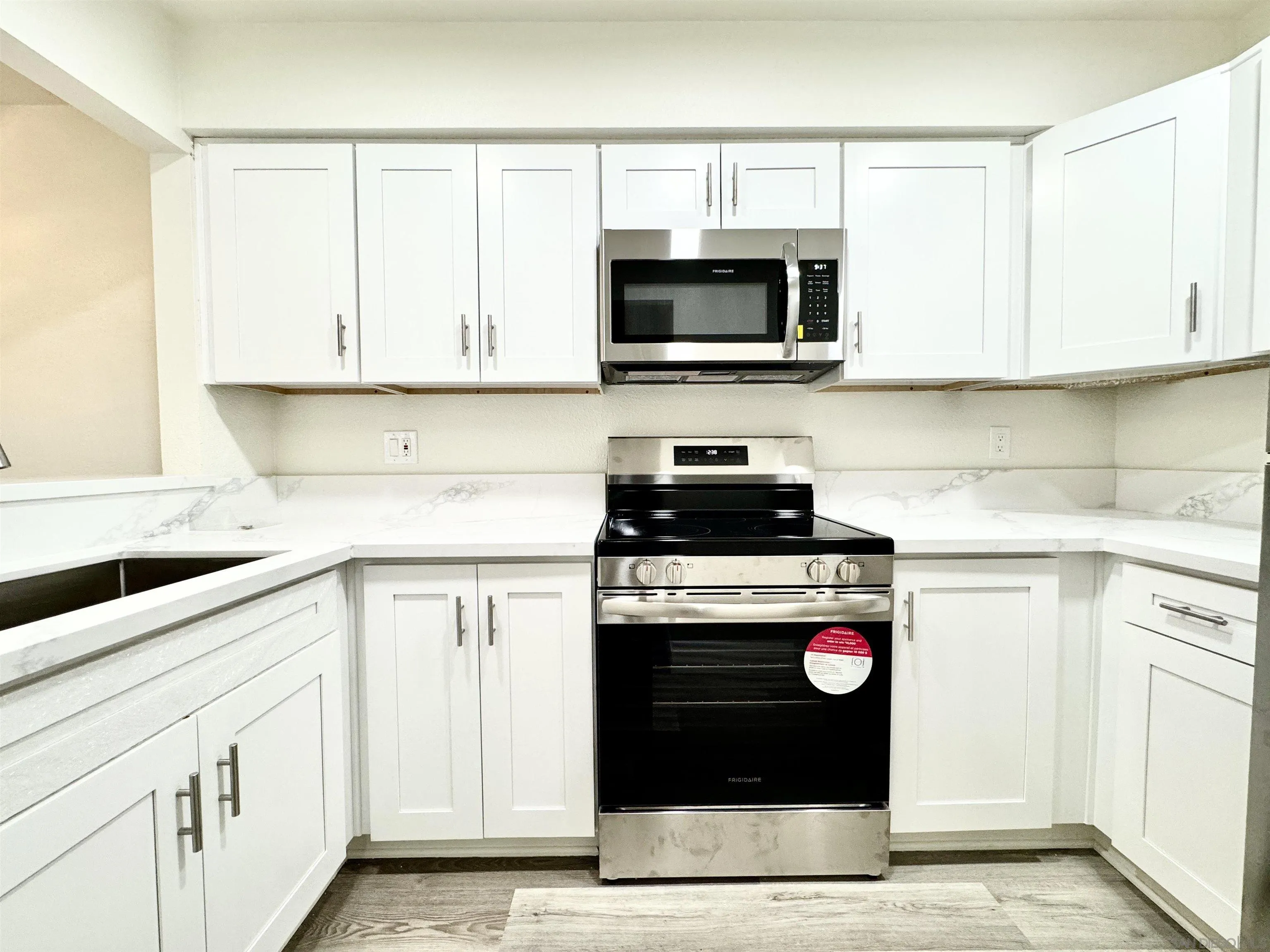 Photo #7: 250035976 Listing: Photo #7