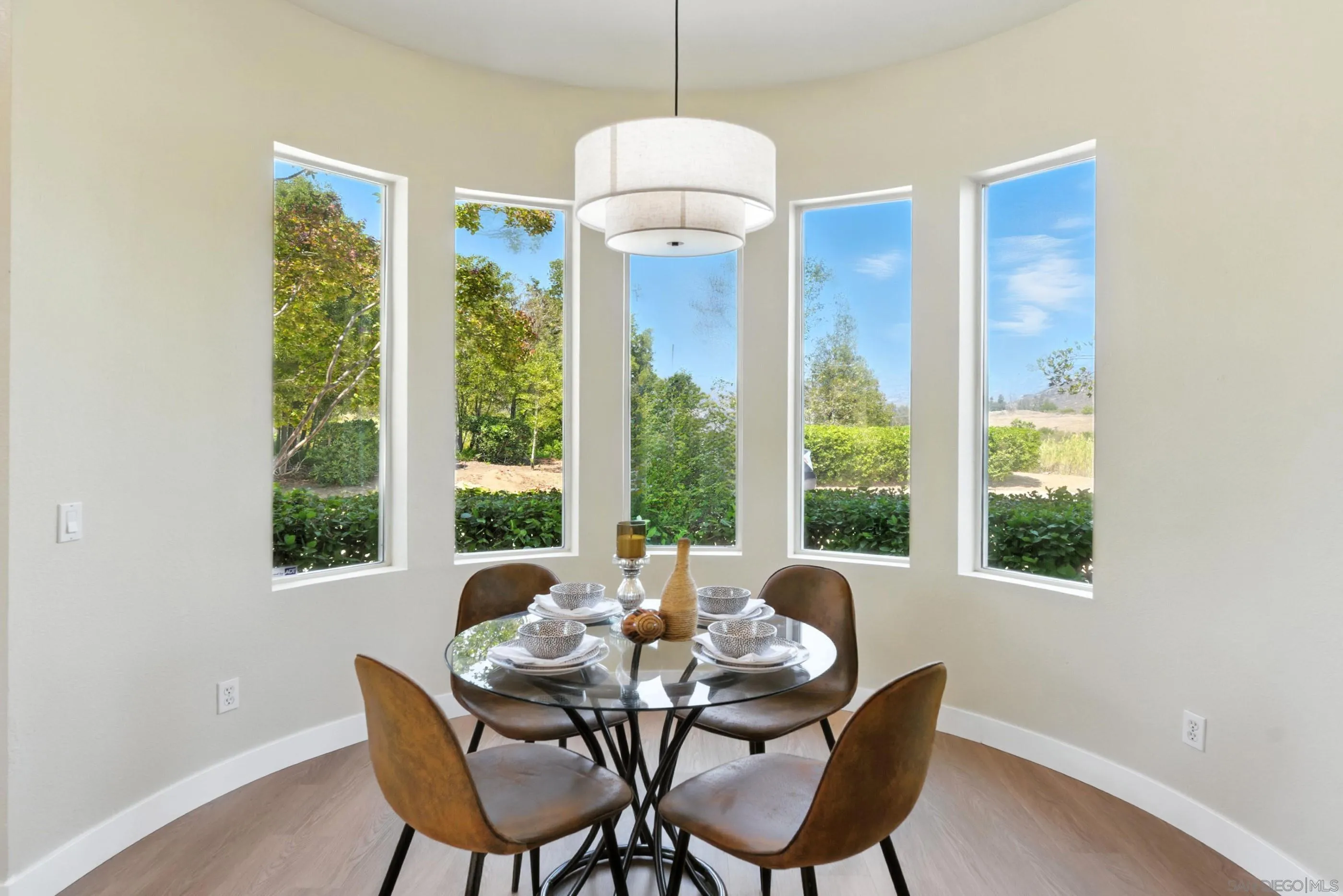 https://cdn.realtyfeed.com/cdn/127/250035983/59a600c57f2108a8a57cbe5896df60db.webp