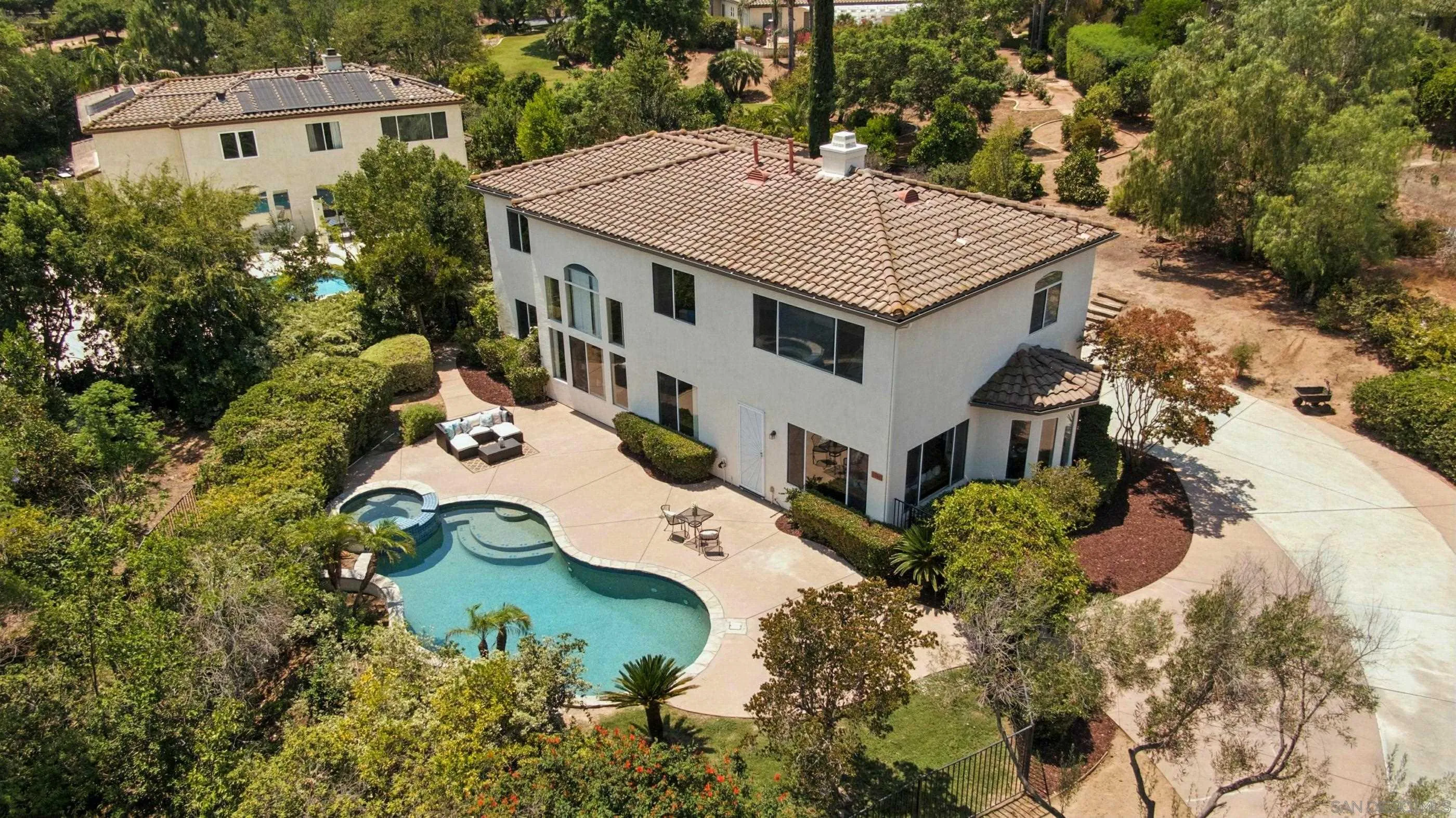 https://cdn.realtyfeed.com/cdn/127/250035983/86d1f035f6ea383f7453b307ac76f253.webp