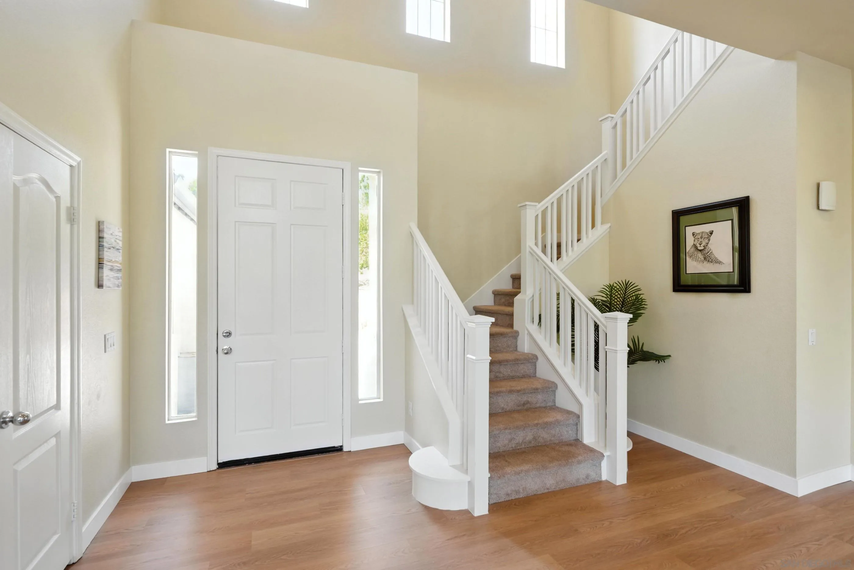 https://cdn.realtyfeed.com/cdn/127/250035983/ca551635e6fd853a03d2a570918640a4.webp