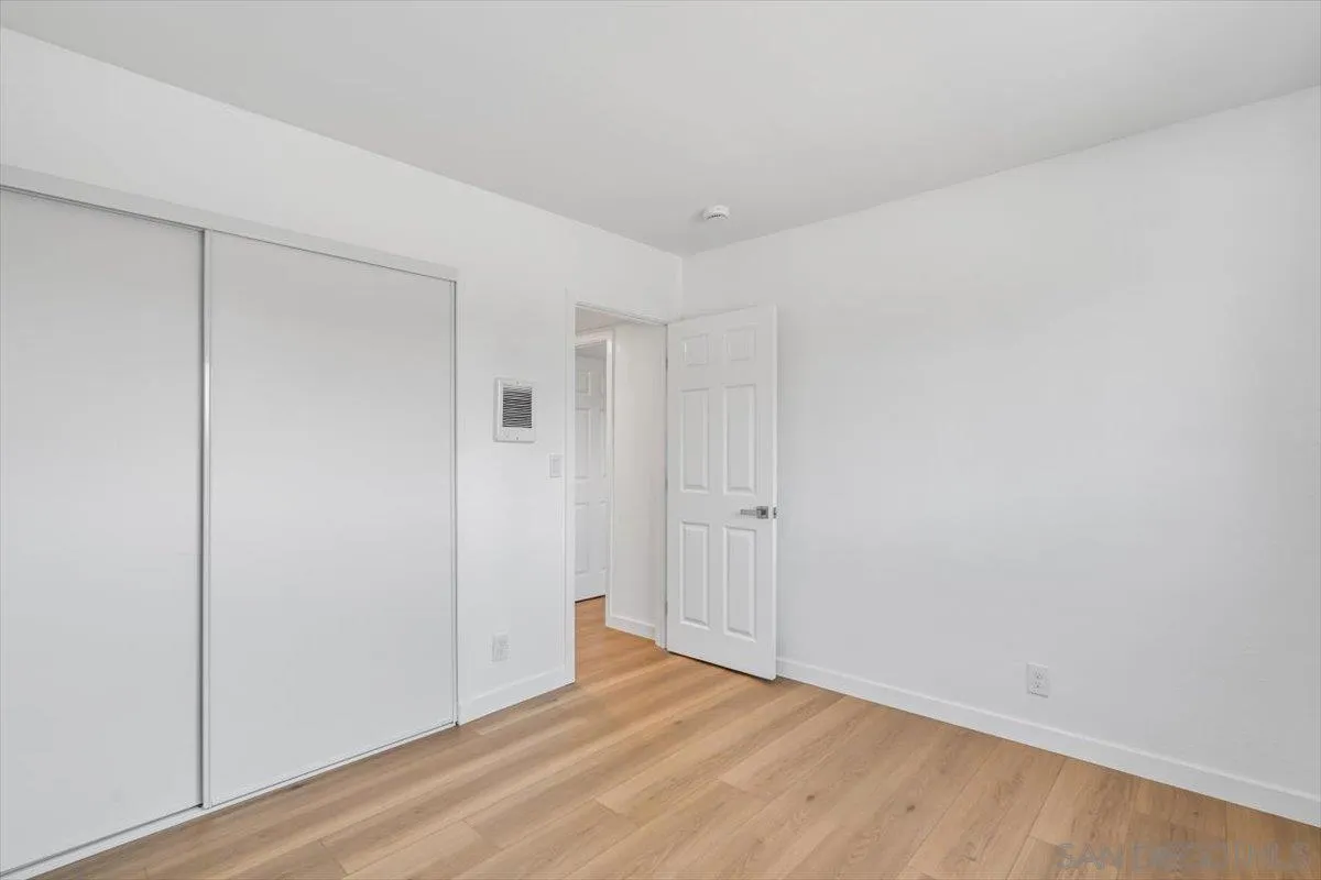 Photo #11: 250036006 Listing: Photo #11