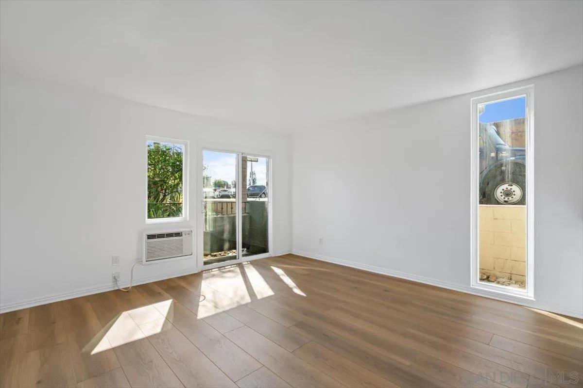 Photo #14: 250036007 Listing: Photo #14