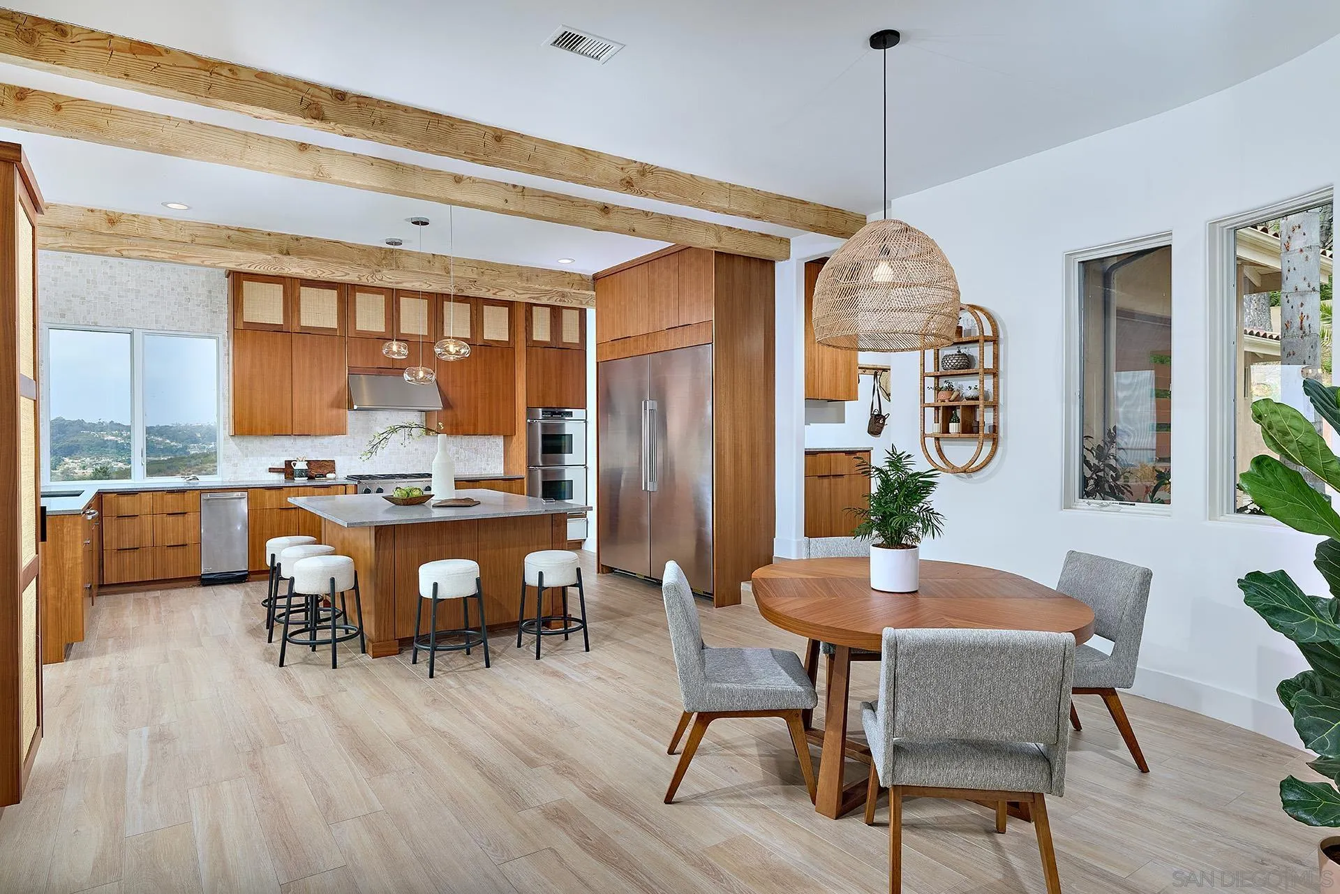 https://cdn.realtyfeed.com/cdn/127/250036008/9036c7b9ccf908087993d7f36cfc7652.webp