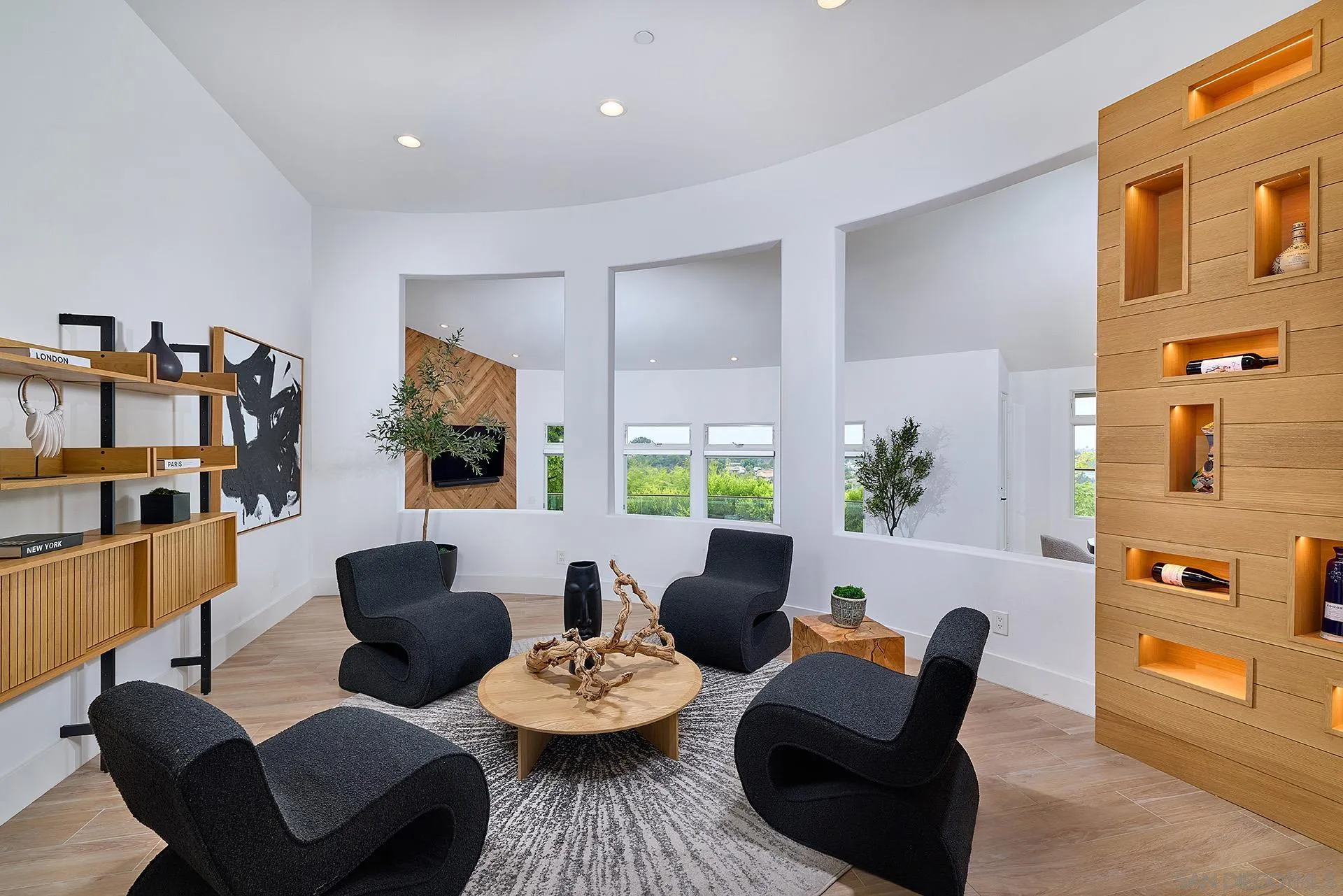 https://cdn.realtyfeed.com/cdn/127/250036008/a4730d1577adf1b8fdc77584b5e31afb.webp