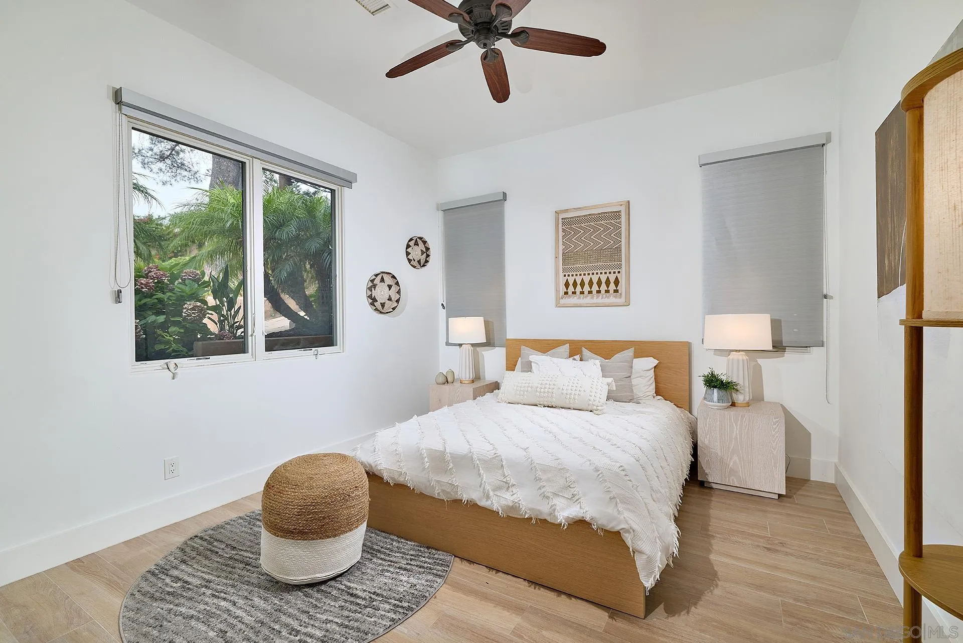 https://cdn.realtyfeed.com/cdn/127/250036008/f07bee6c322165a2d4bec9b14099bb3e.webp