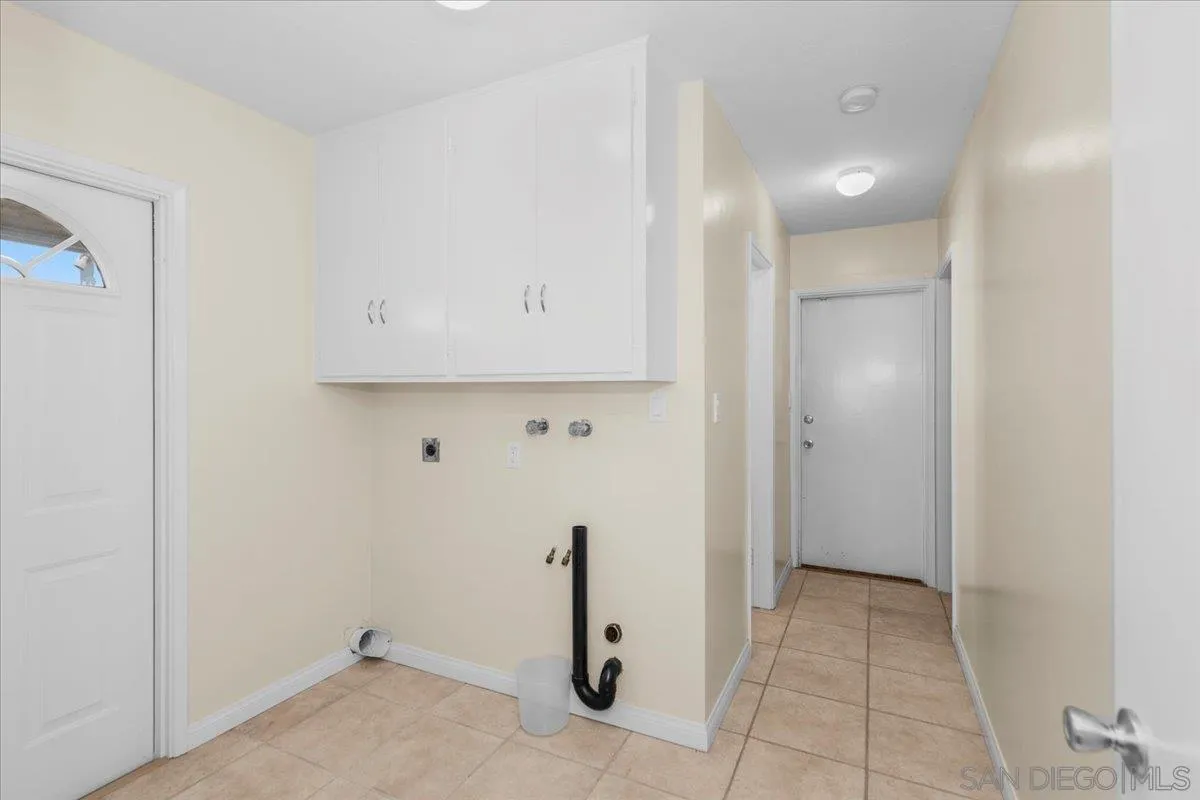 https://cdn.realtyfeed.com/cdn/127/250036016/95ace91faccb3af27c2bcaba9c22e83f.webp