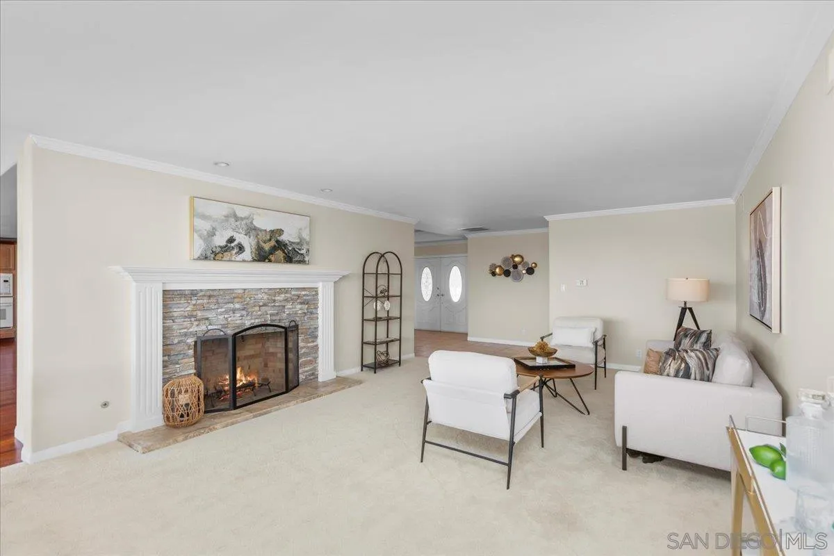 https://cdn.realtyfeed.com/cdn/127/250036016/be082206eaa1623859b5b3967615949d.webp