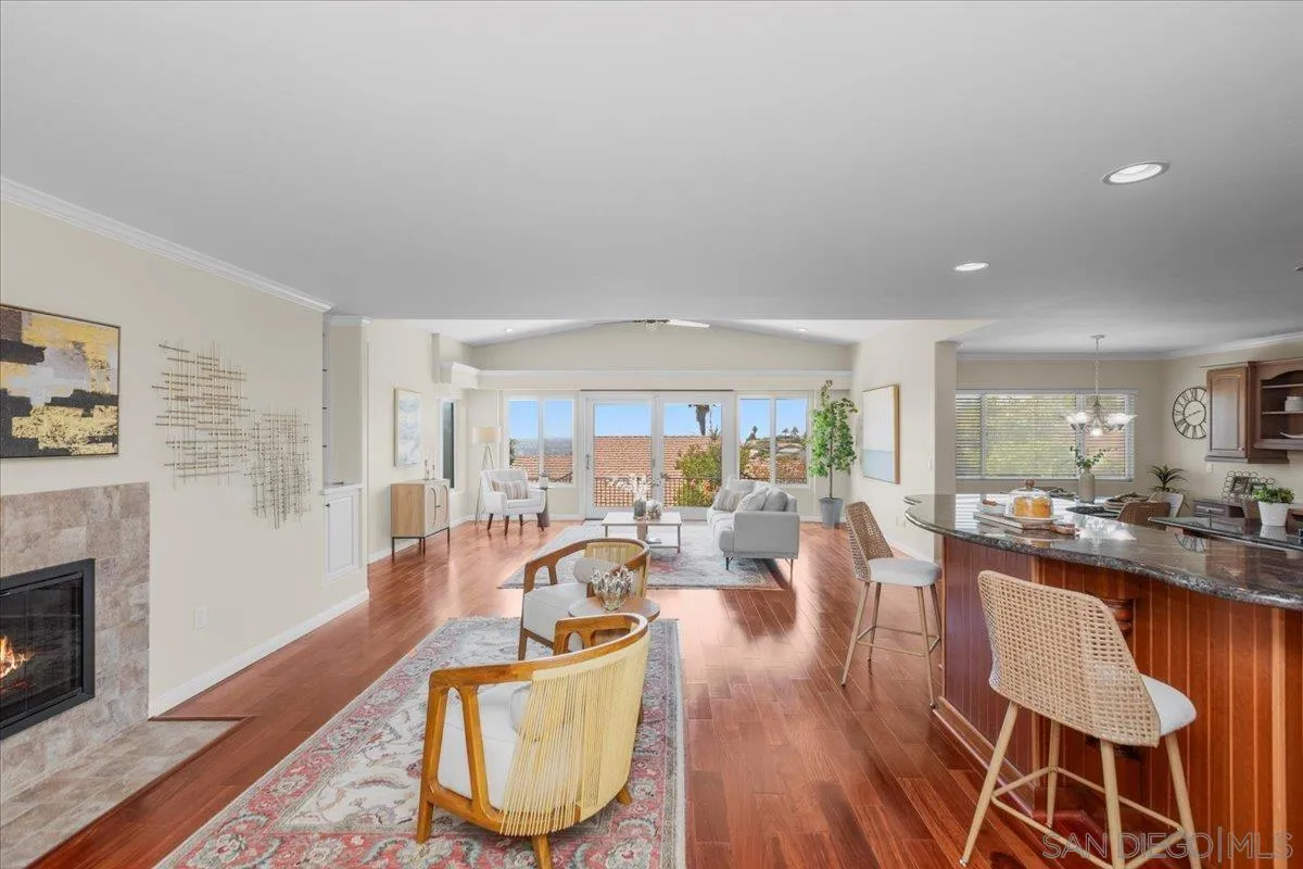 https://cdn.realtyfeed.com/cdn/127/250036016/e185dc01b49ea18855f16cb9652f7bb9.webp
