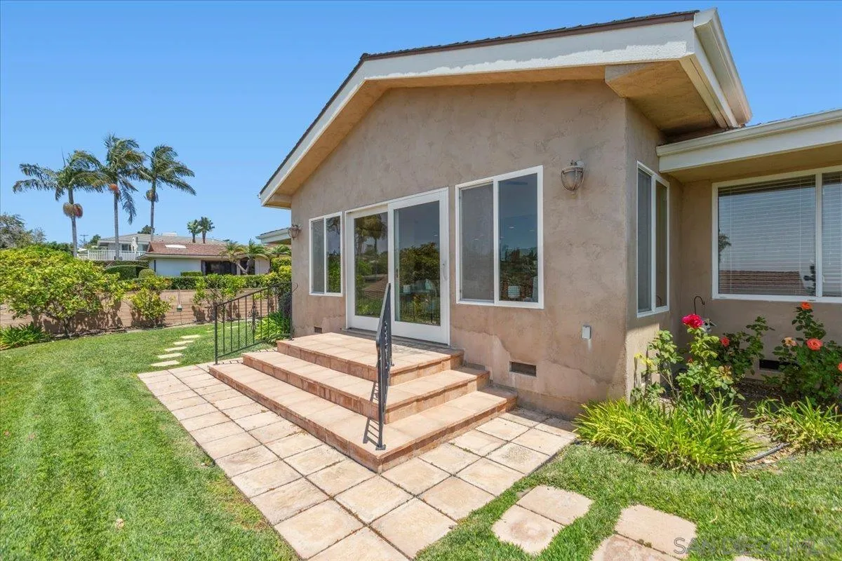 https://cdn.realtyfeed.com/cdn/127/250036016/f6ee8ae7a4568d1bb9b8ceef75790232.webp