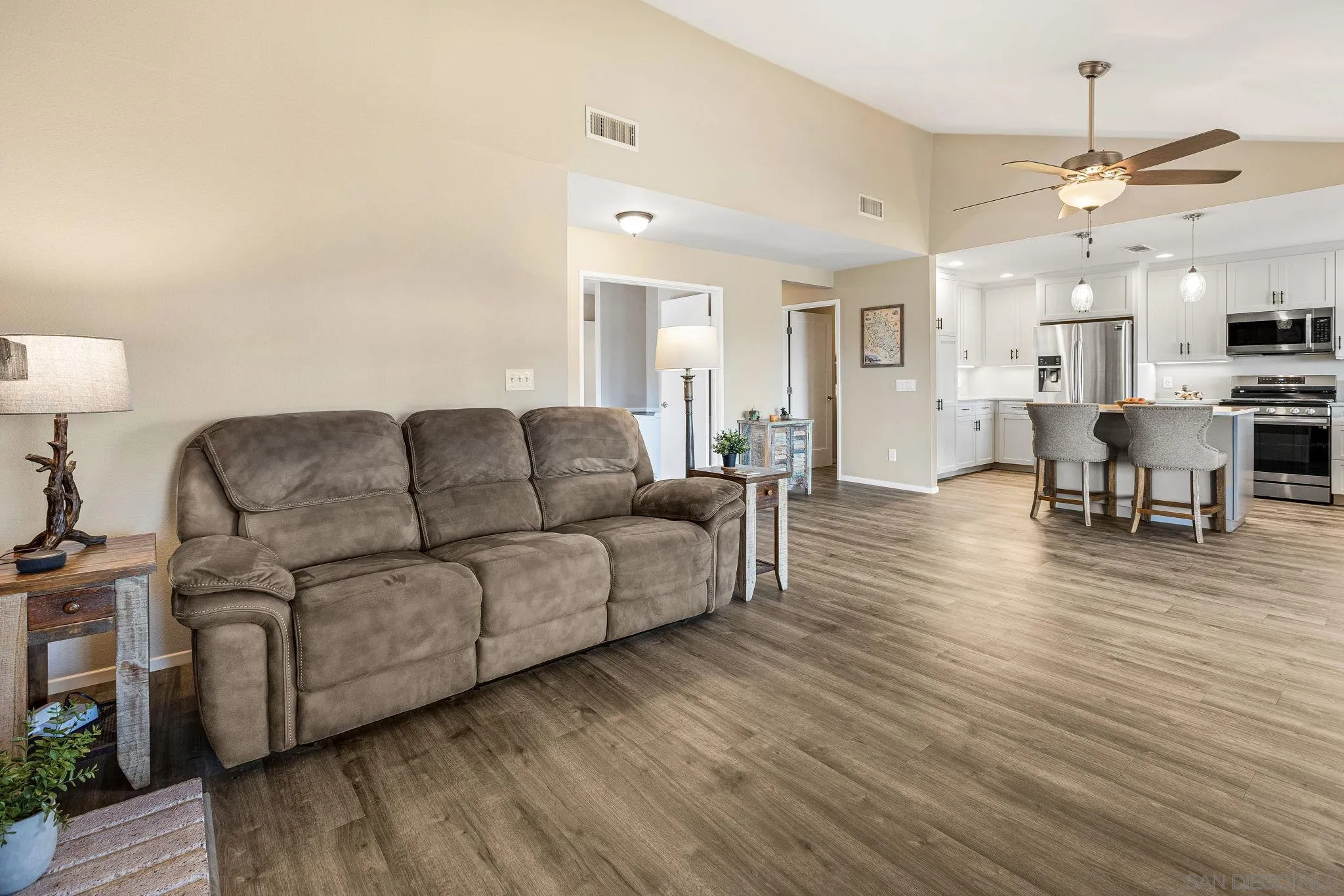 Photo #7: 250036018 Listing: Photo #7