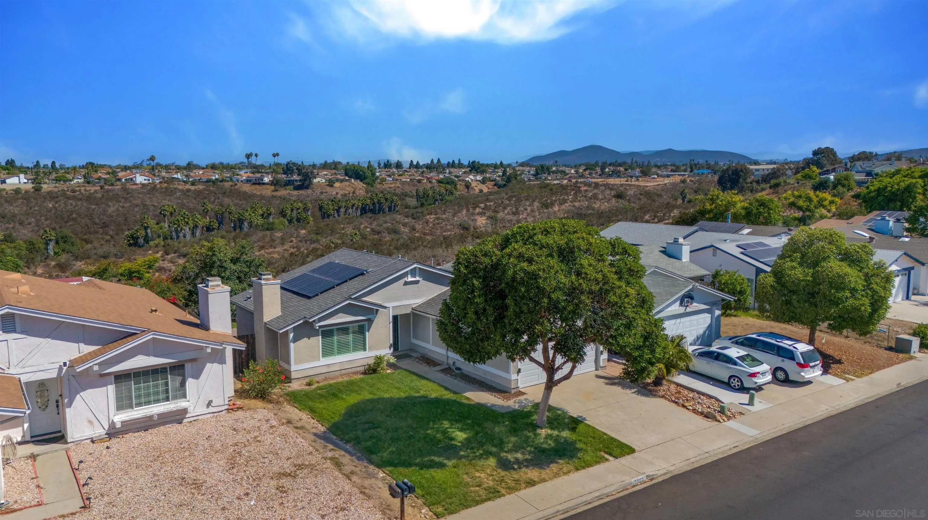 https://cdn.realtyfeed.com/cdn/127/250036024/987ae61f14b450b09e58e1ed95baaffd.webp