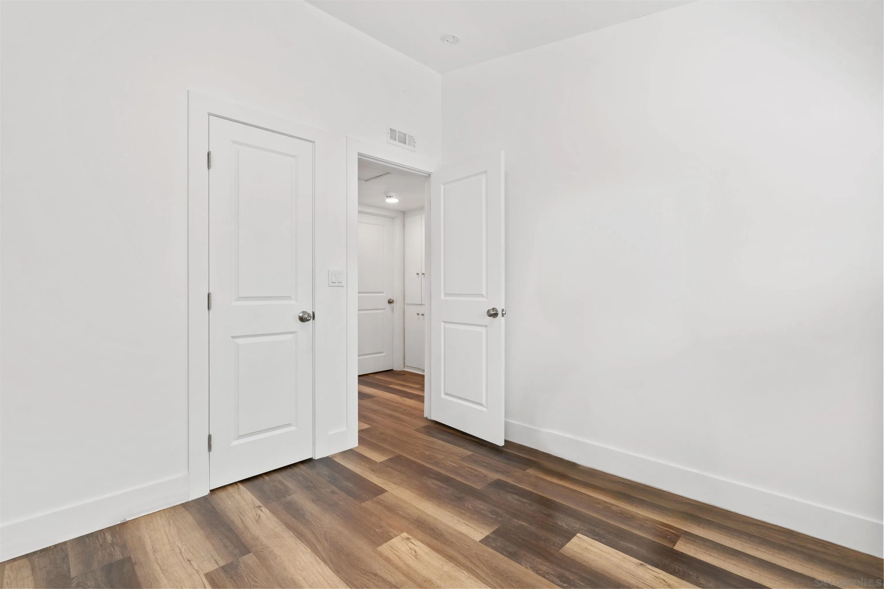 https://cdn.realtyfeed.com/cdn/127/250036044/5716390517b1df0403c99e76dd5ebdd2.webp