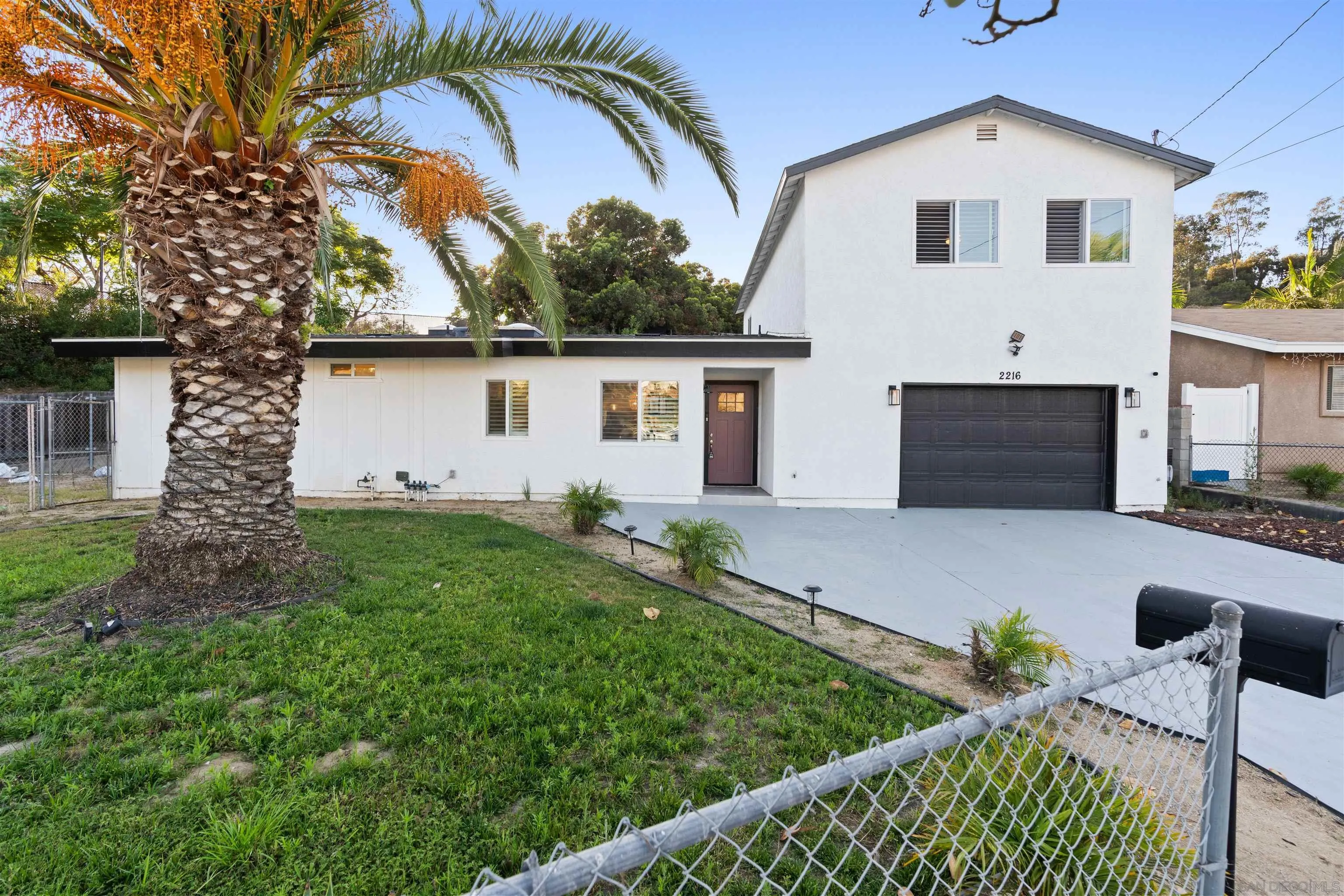 https://cdn.realtyfeed.com/cdn/127/250036044/aa9356bb984df1547e837ebb435b577b.webp