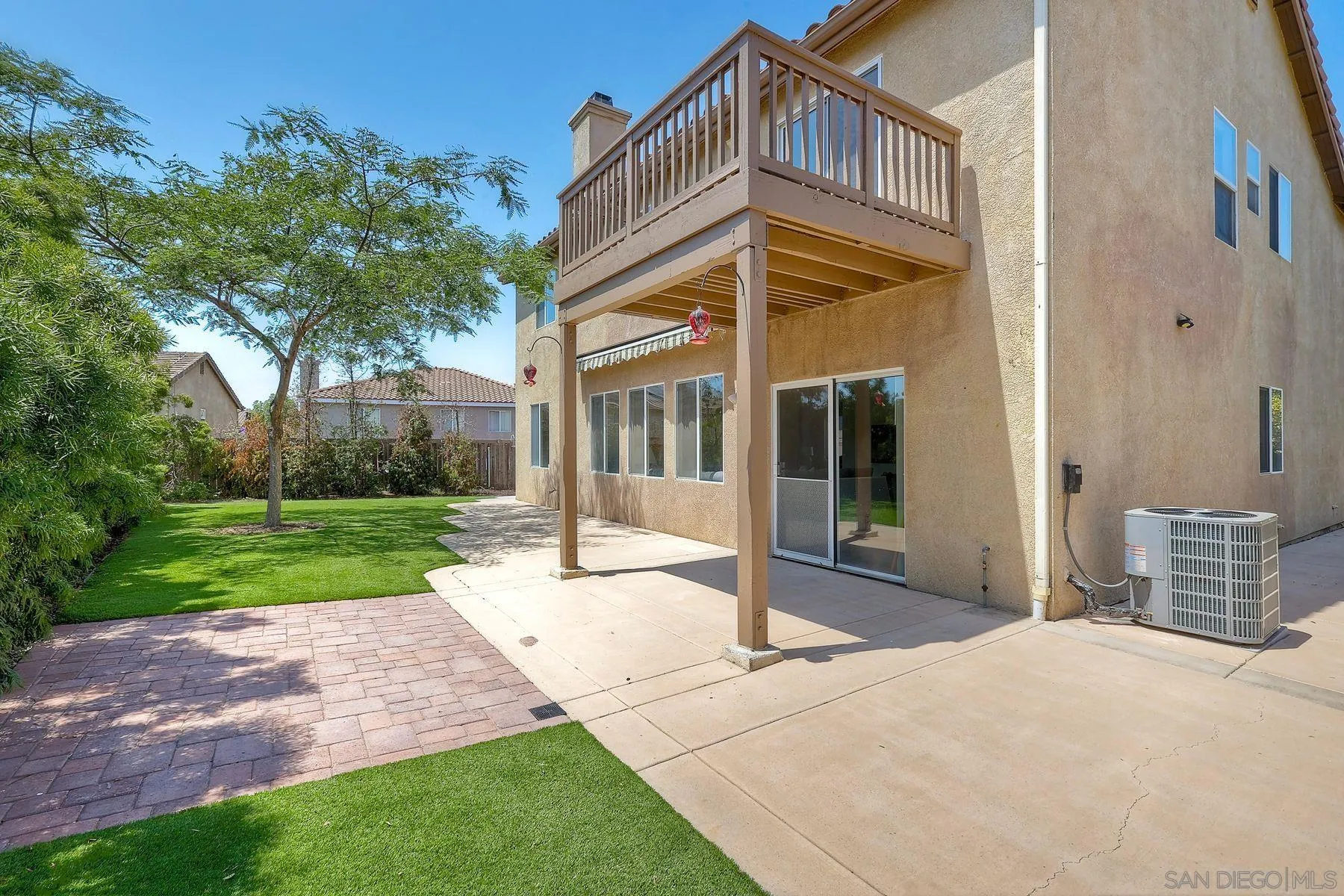 https://cdn.realtyfeed.com/cdn/127/250036045/ef1e9defc8b893ef90be00f453e2ba3e.webp