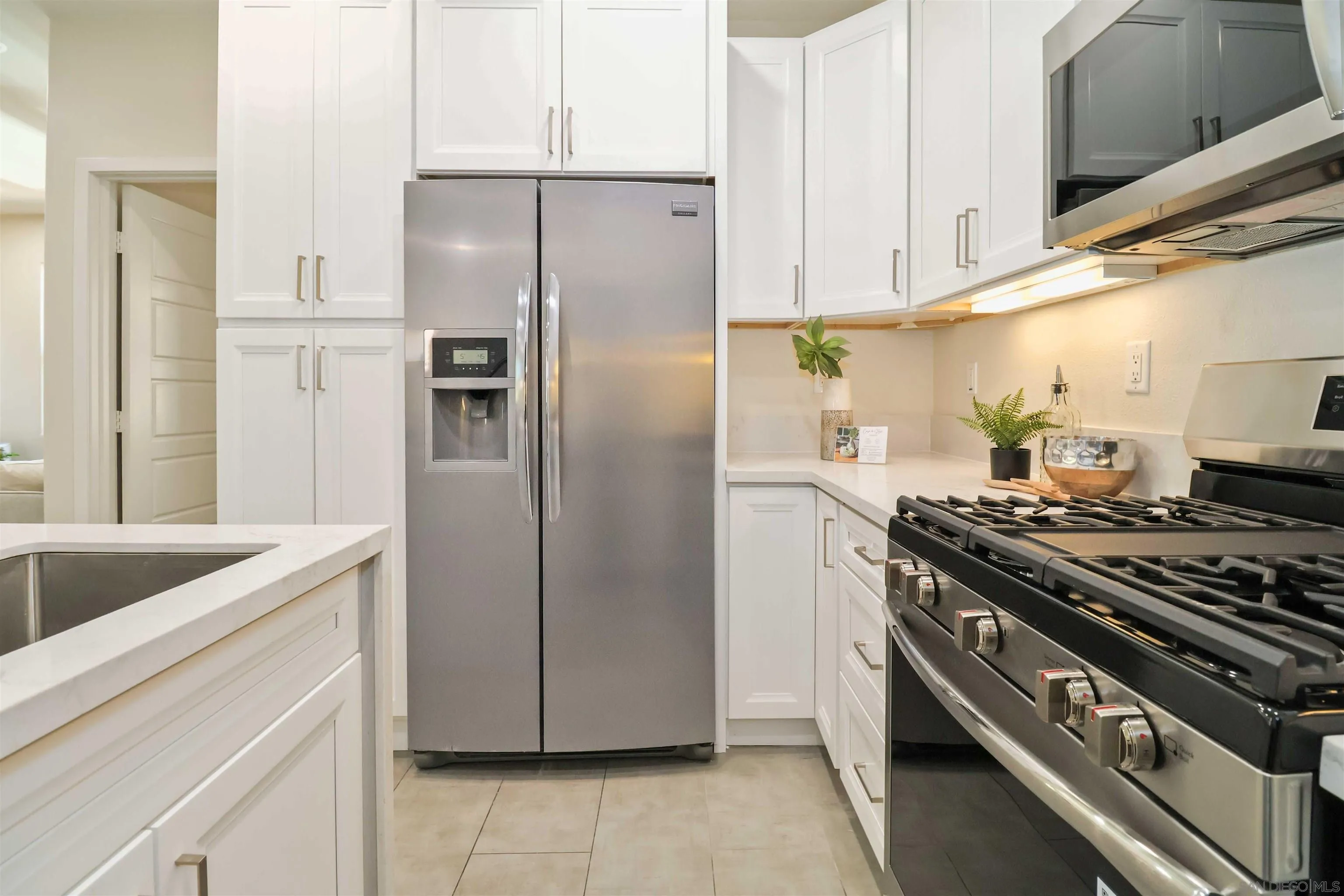 Photo #10: 250036049 Listing: Photo #10