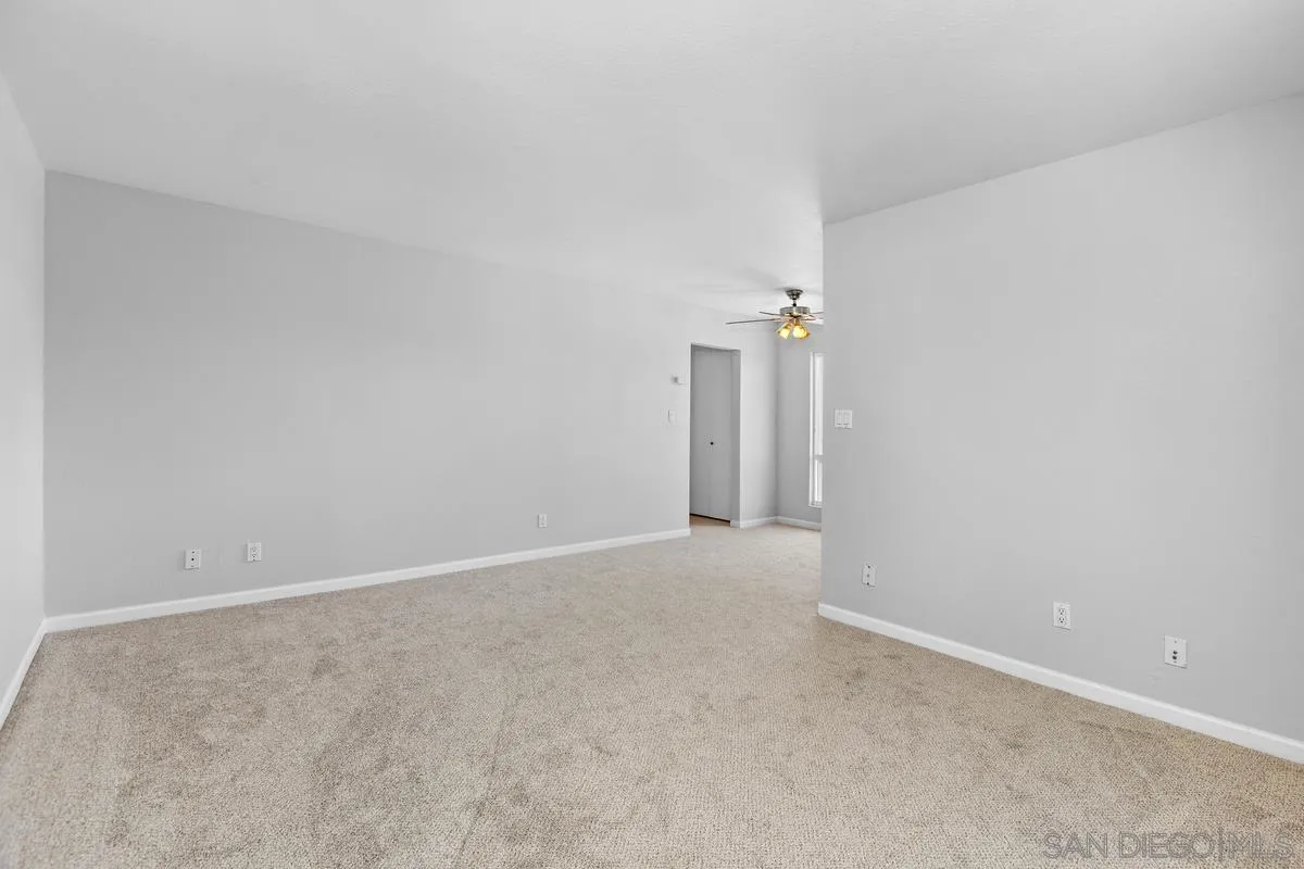 Photo #11: 250036061 Listing: Photo #11
