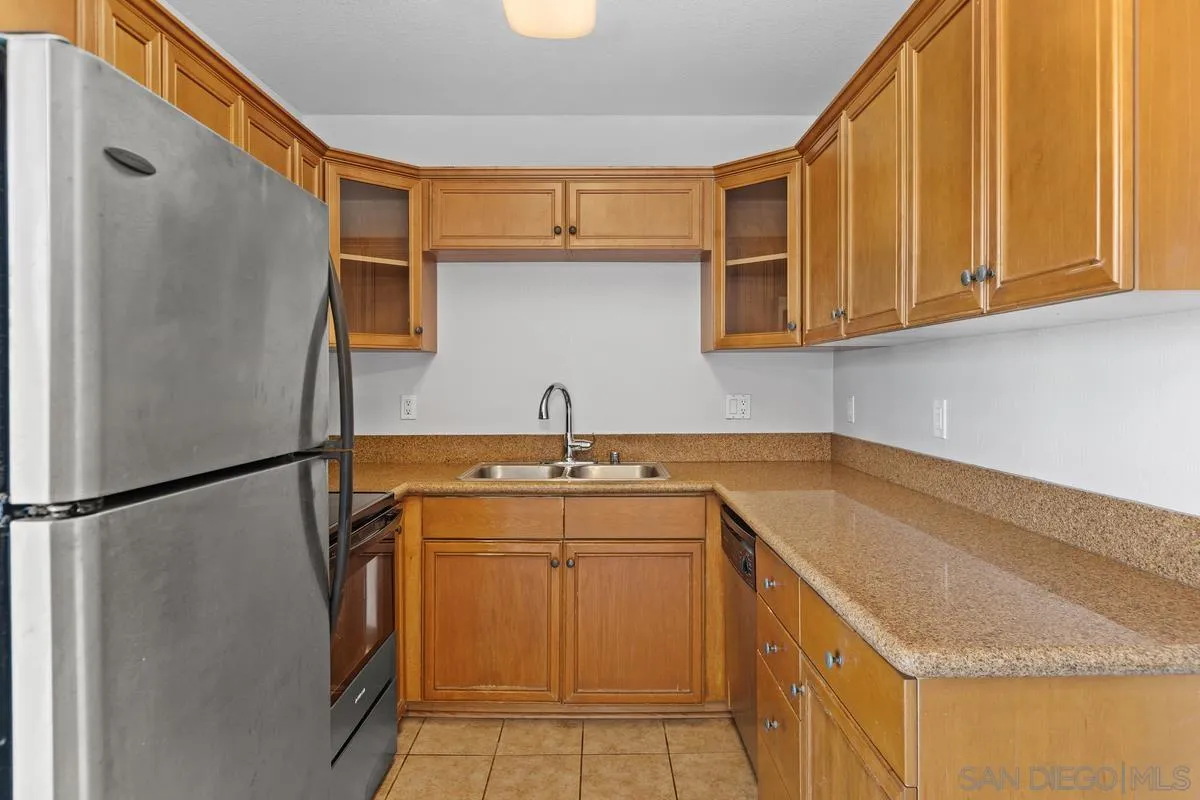 Photo #6: 250036061 Listing 