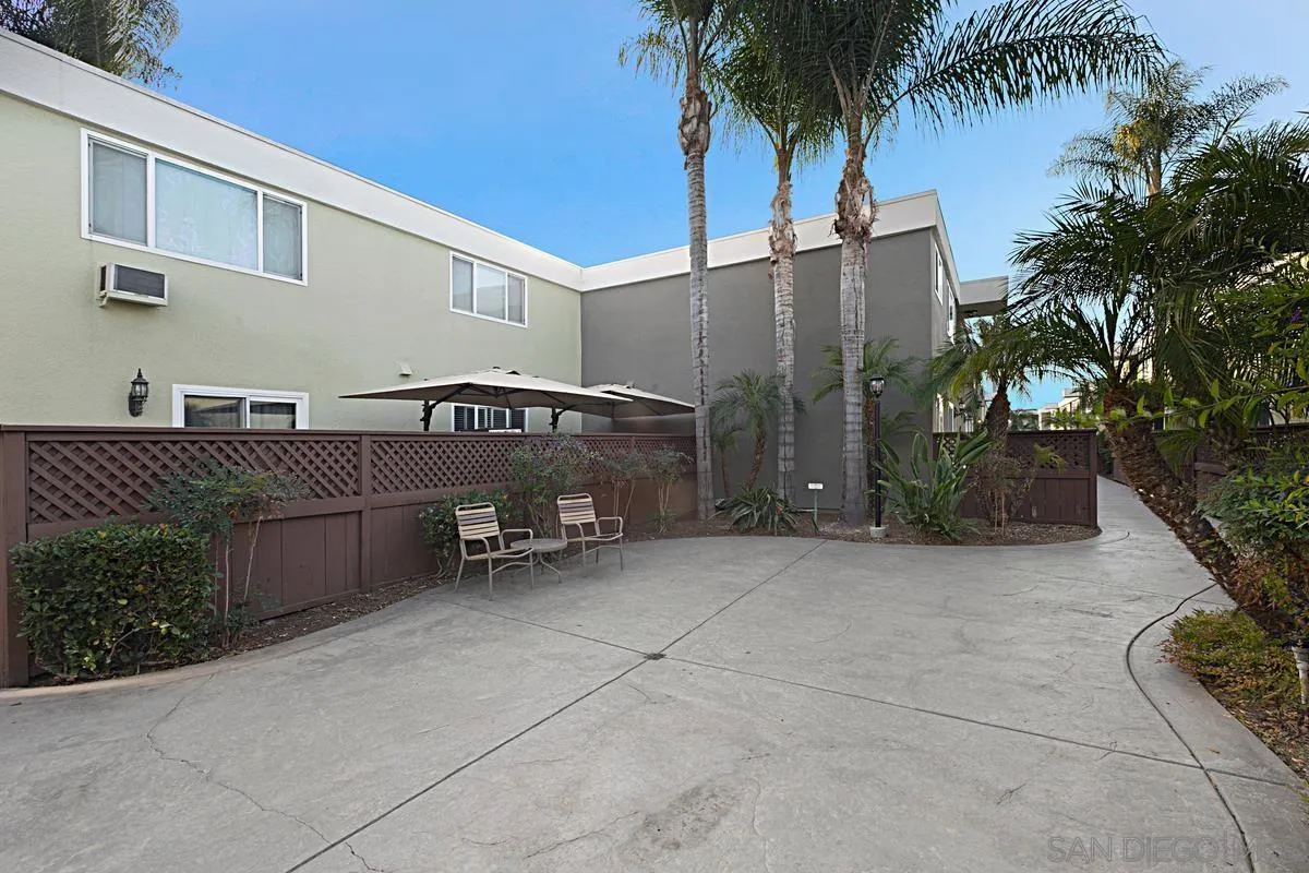 Photo #24: 250036061 Listing: Photo #24