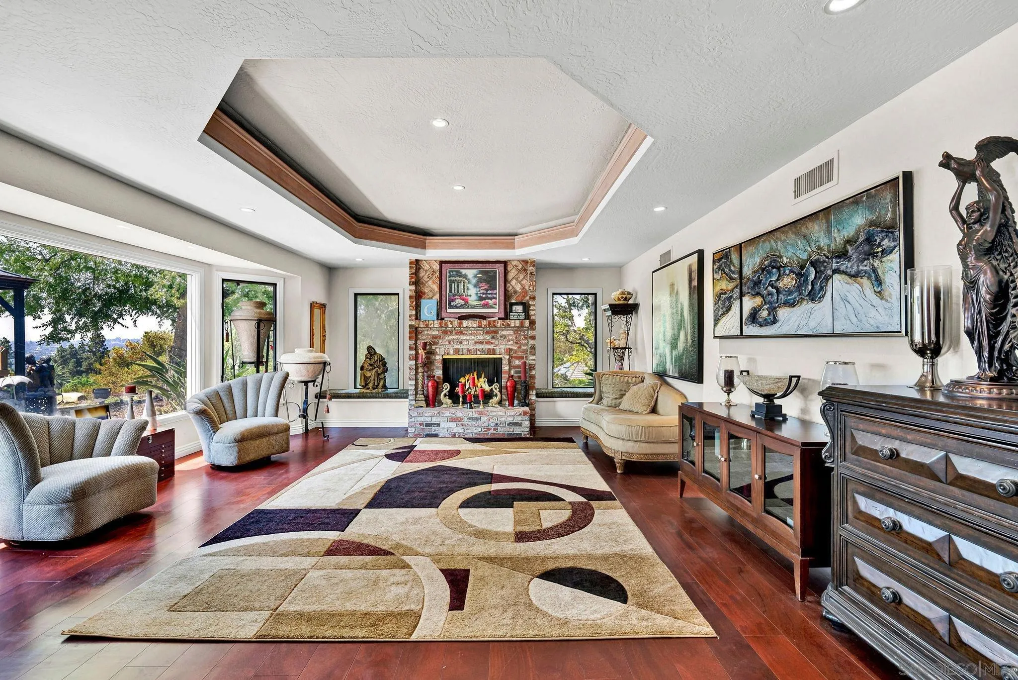 https://cdn.realtyfeed.com/cdn/127/250036064/3e02cff36b7ec057eb75c762f1ca2824.webp