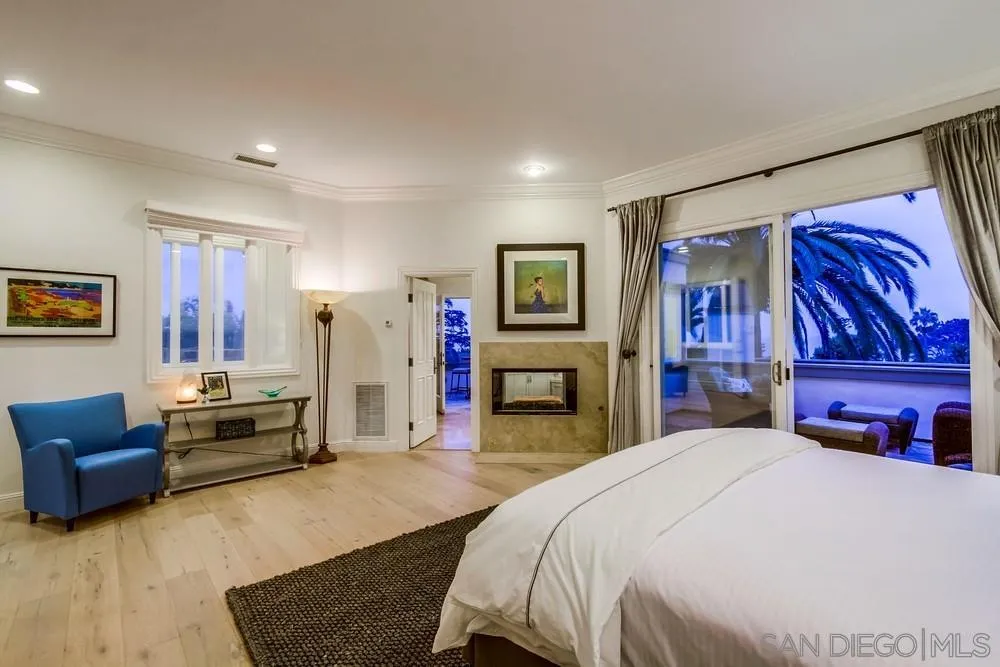 https://cdn.realtyfeed.com/cdn/127/250036069/554c9f5ed18aa89a6410cf4f08c21e63.webp