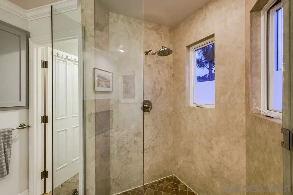 https://cdn.realtyfeed.com/cdn/127/250036069/69cdcc123c7c88c72f929a29833e4b10.webp