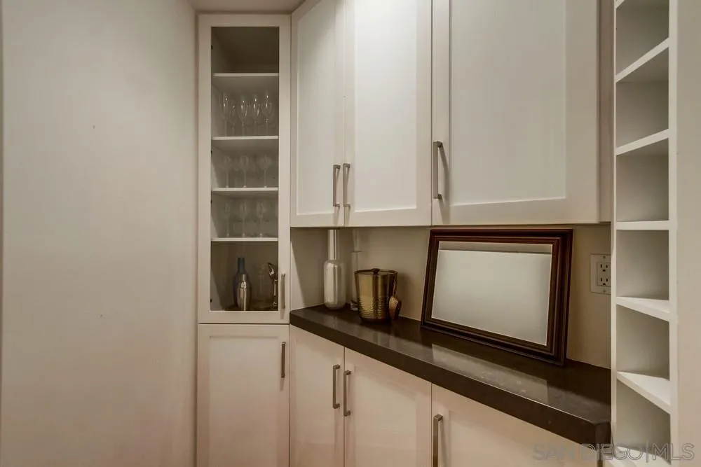 https://cdn.realtyfeed.com/cdn/127/250036069/7c0b031f34942a5b6b4700ea8b196b68.webp