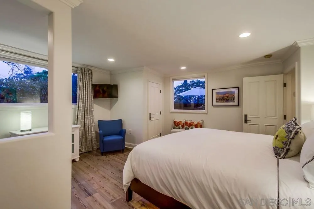 https://cdn.realtyfeed.com/cdn/127/250036069/c205c8ed884303368b5cccbbb2bfdb5b.webp
