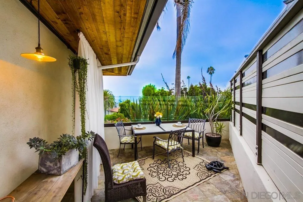 https://cdn.realtyfeed.com/cdn/127/250036069/e1256ff82871113e33c28632ccf21917.webp