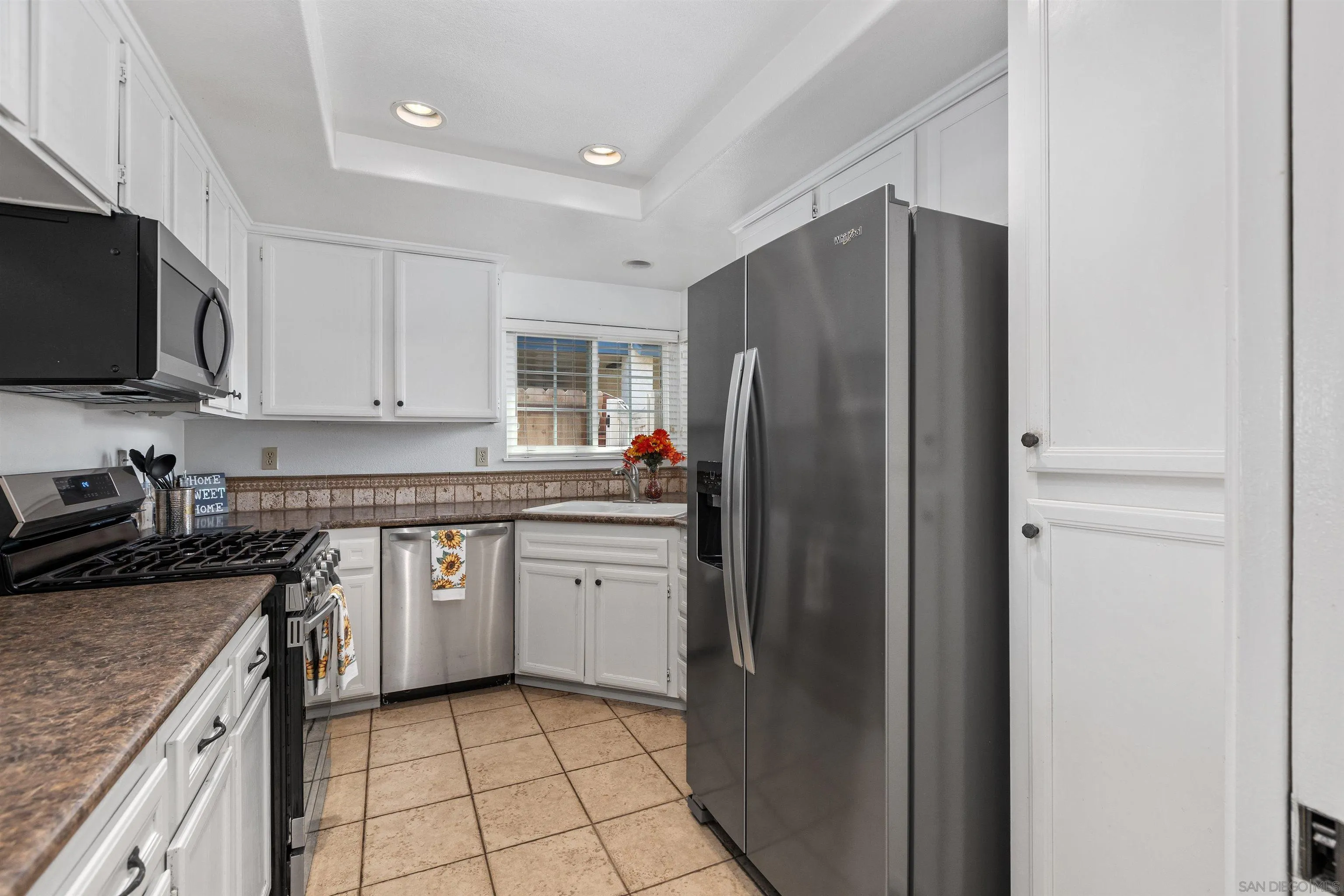 https://cdn.realtyfeed.com/cdn/127/250036080/012893f0ab748b85b11dc14795d7c5d2.webp