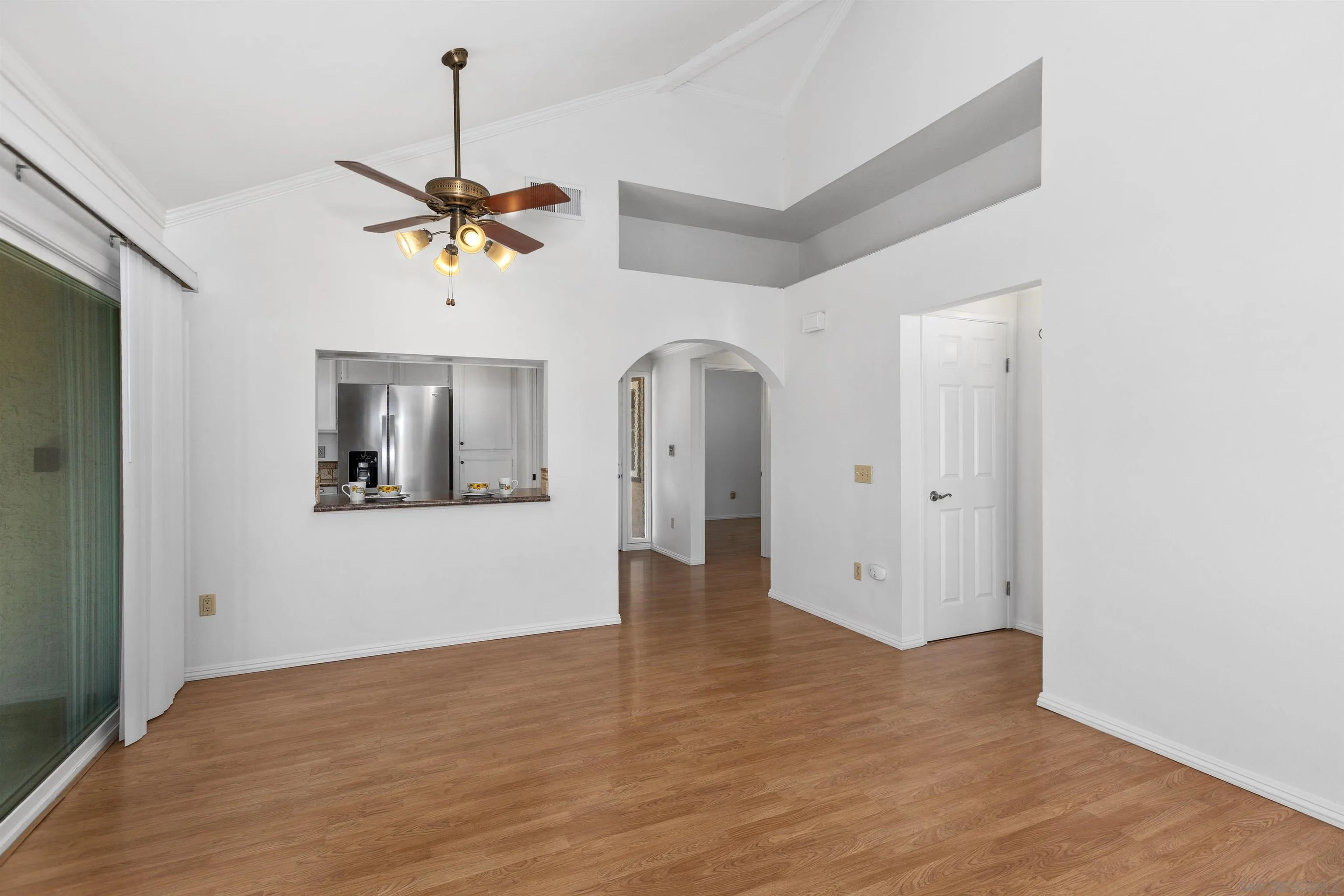 https://cdn.realtyfeed.com/cdn/127/250036080/3955be8cc665d80bb0fe6e31fdb123c7.webp