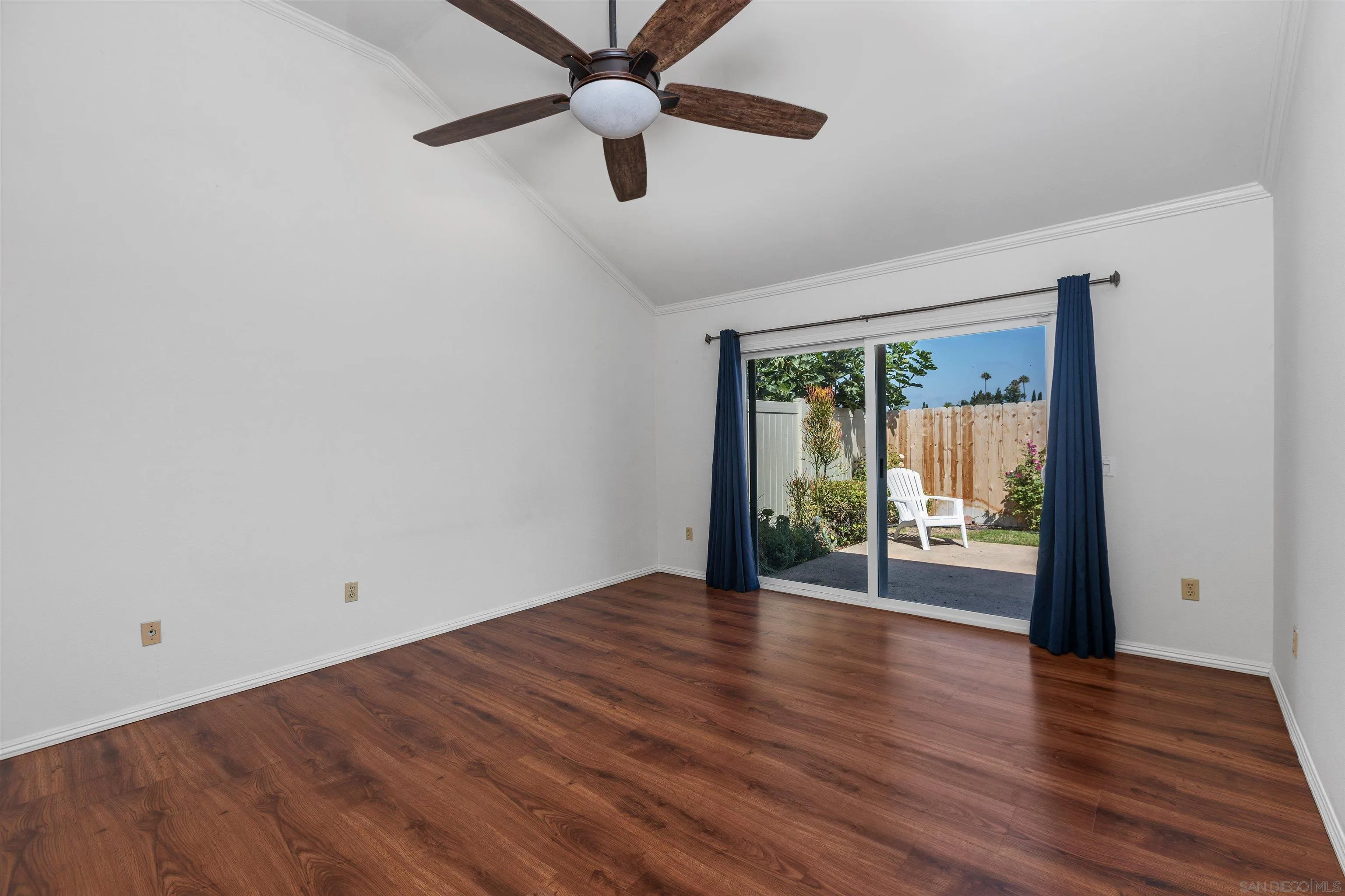 https://cdn.realtyfeed.com/cdn/127/250036080/d477a84bd76e9cadbad94d312481865a.webp