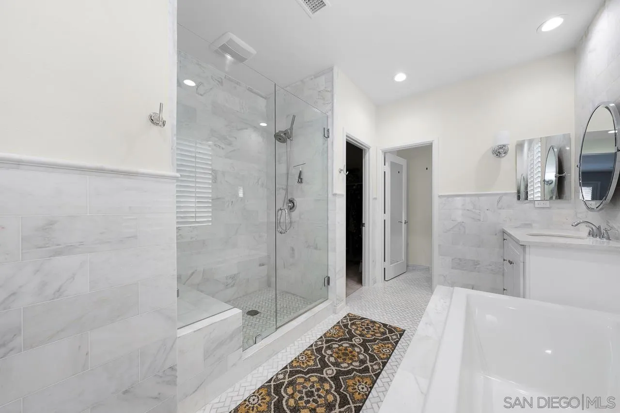 https://cdn.realtyfeed.com/cdn/127/250036082/a54ec25f02d5d96be0b3d312fdf5c212.webp