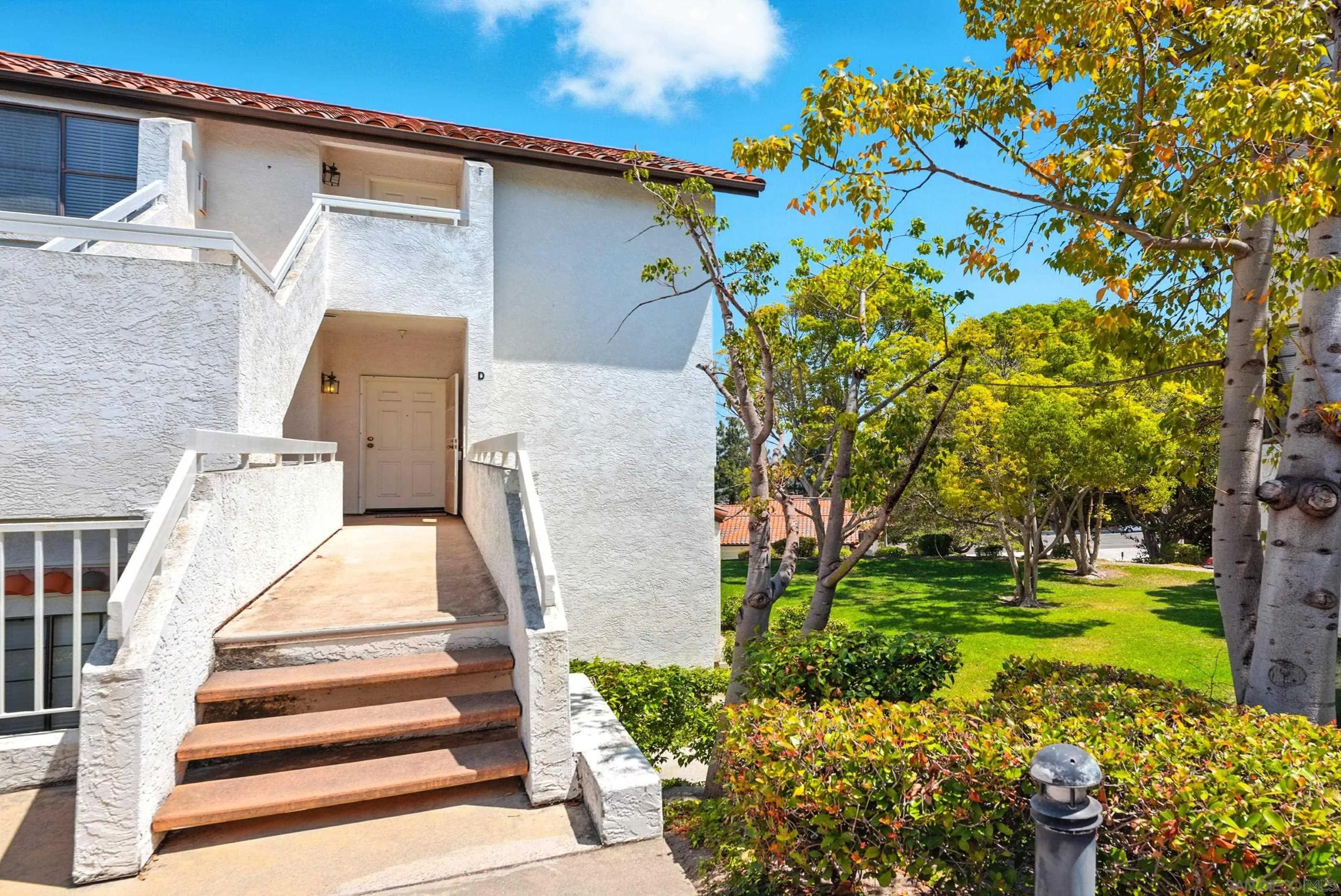 Photo #2: 250036085 Listing 