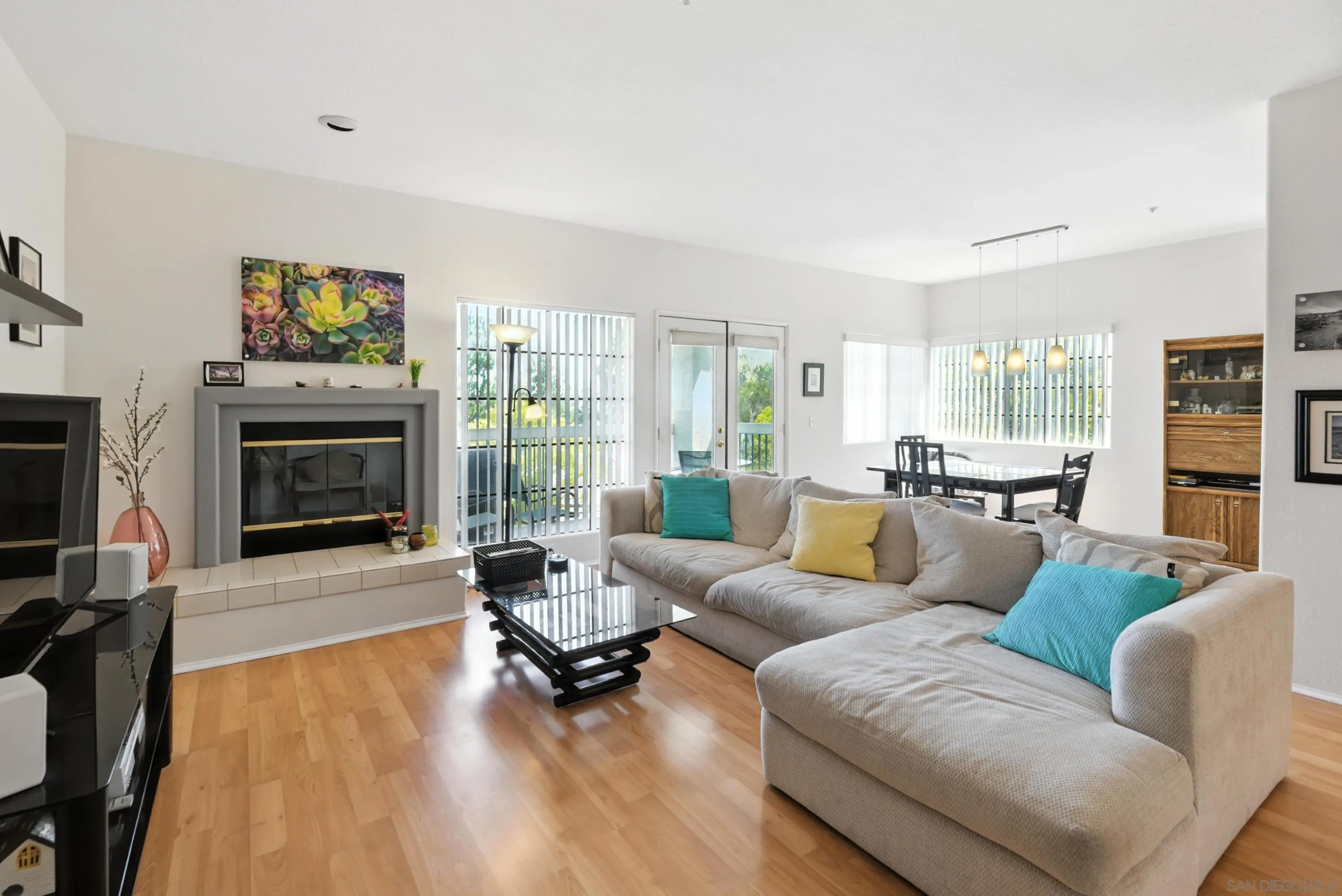 Photo #8: 250036085 Listing: Photo #8