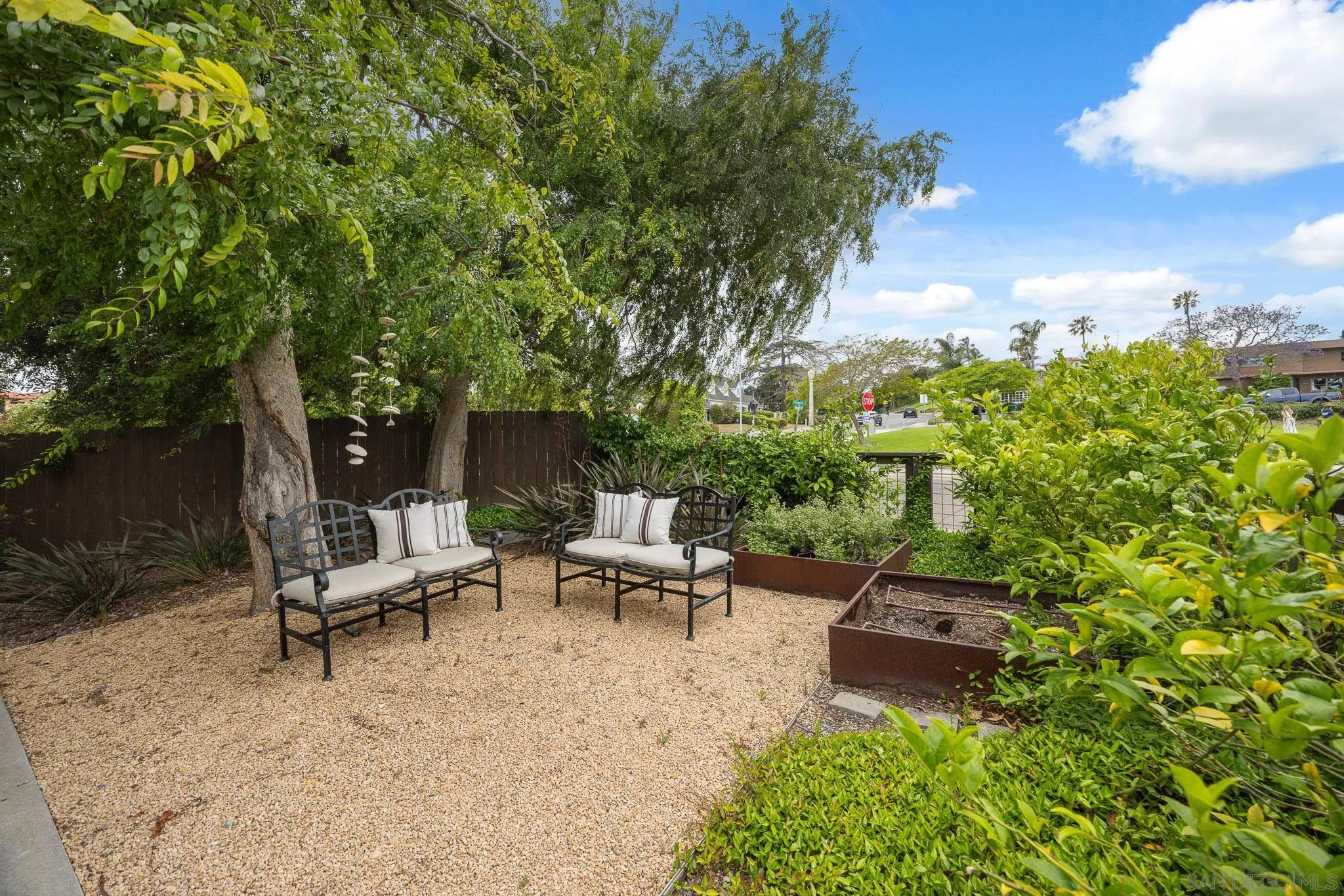 https://cdn.realtyfeed.com/cdn/127/250036092/54afc7351dc306392542cc13ca73a85e.webp