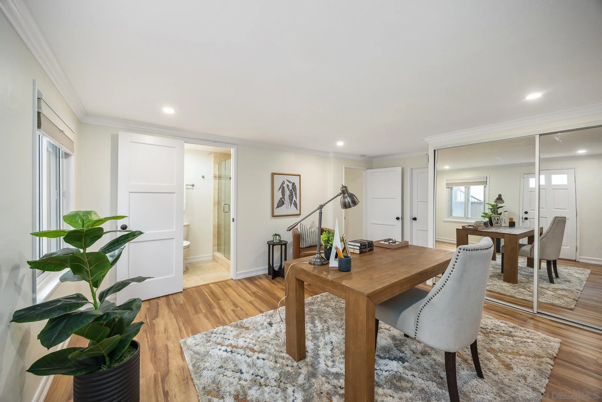 https://cdn.realtyfeed.com/cdn/127/250036092/9b01438ed42d1ff6c9553faf3fd6e3e4.webp