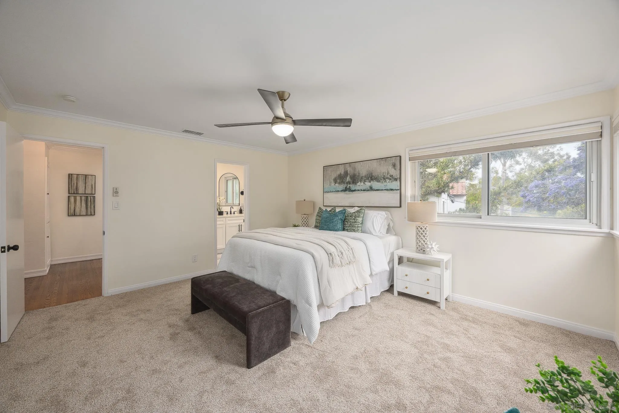 https://cdn.realtyfeed.com/cdn/127/250036092/9ee703c4de4d115eee434f7336fd159c.webp