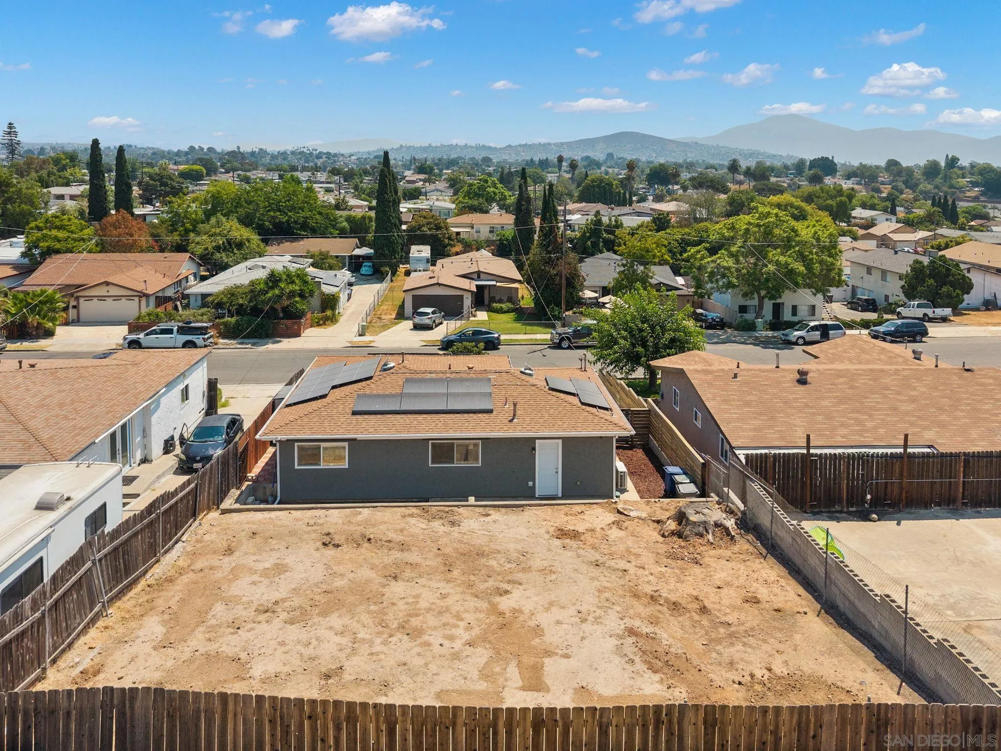 https://cdn.realtyfeed.com/cdn/127/250036093/d299a4226d4e7f1938c89d2623819118.webp