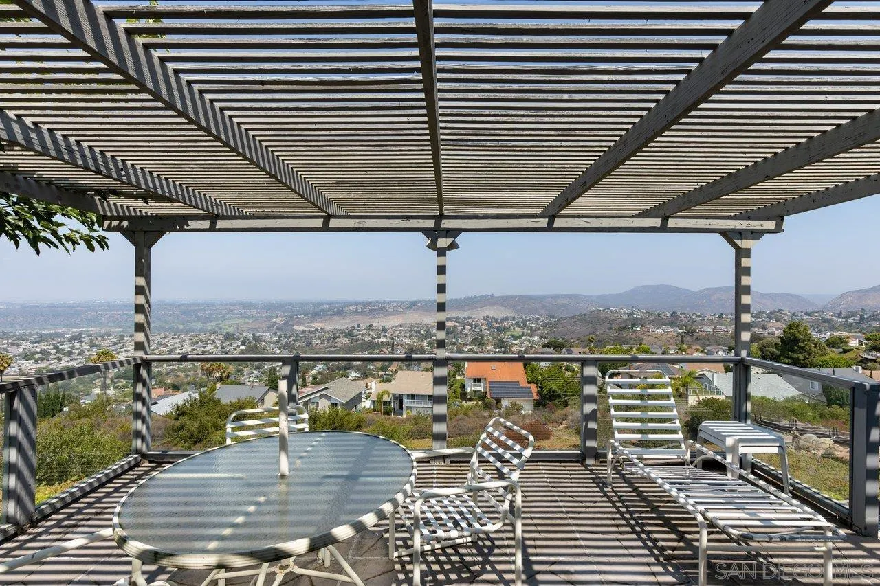 https://cdn.realtyfeed.com/cdn/127/250036095/79d4940a51079ed58b062d2a8785016e.webp