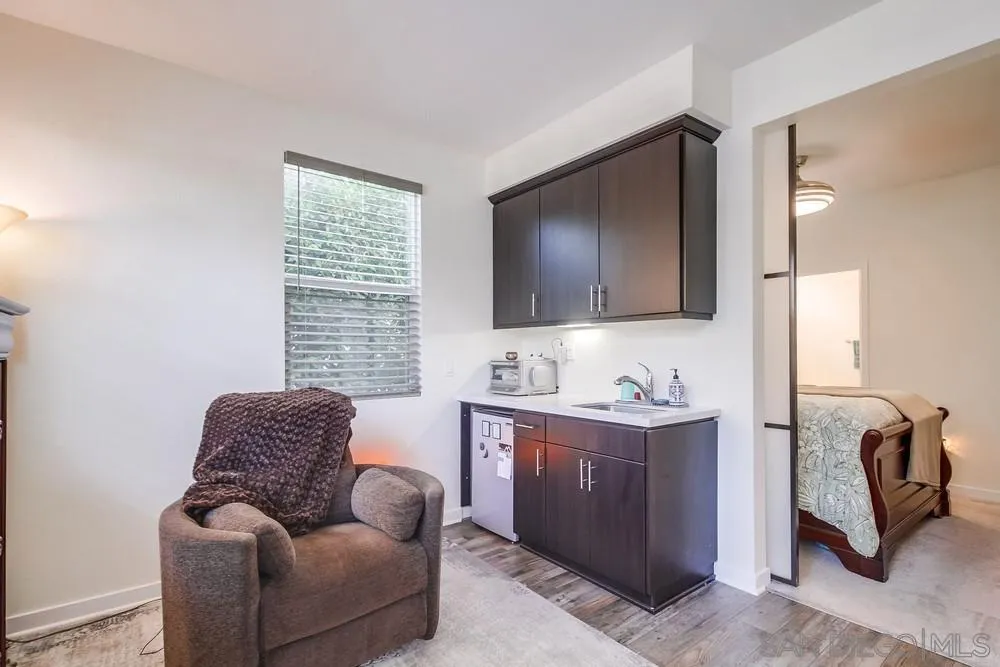 Photo #35: 250036101 Listing: Photo #35